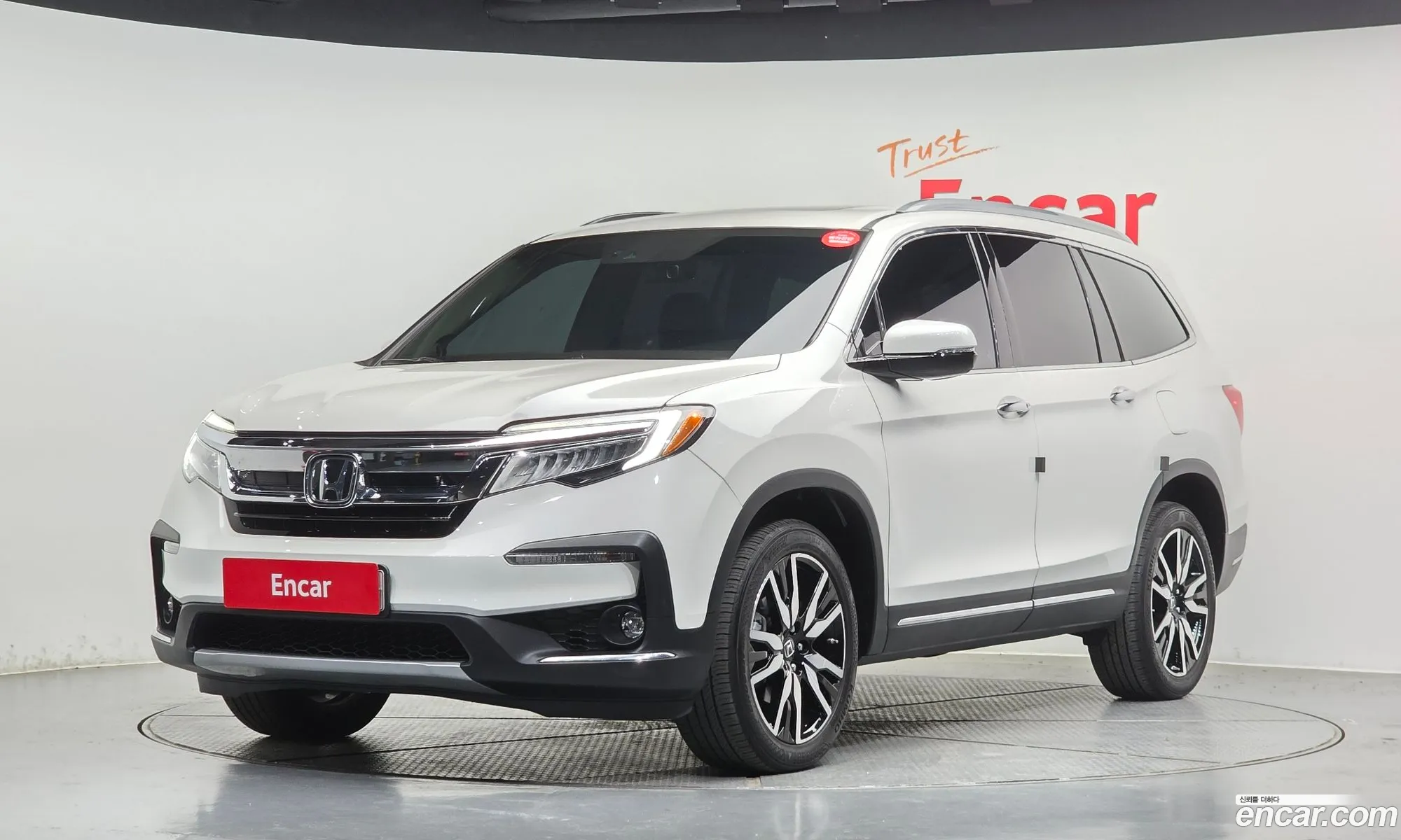 Honda Pilot 2019 5FNYF6800KB200310 — 33