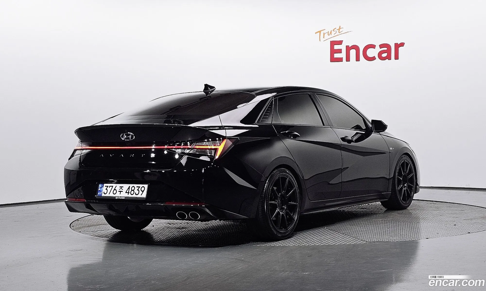 Hyundai Elantra 2021 — 3