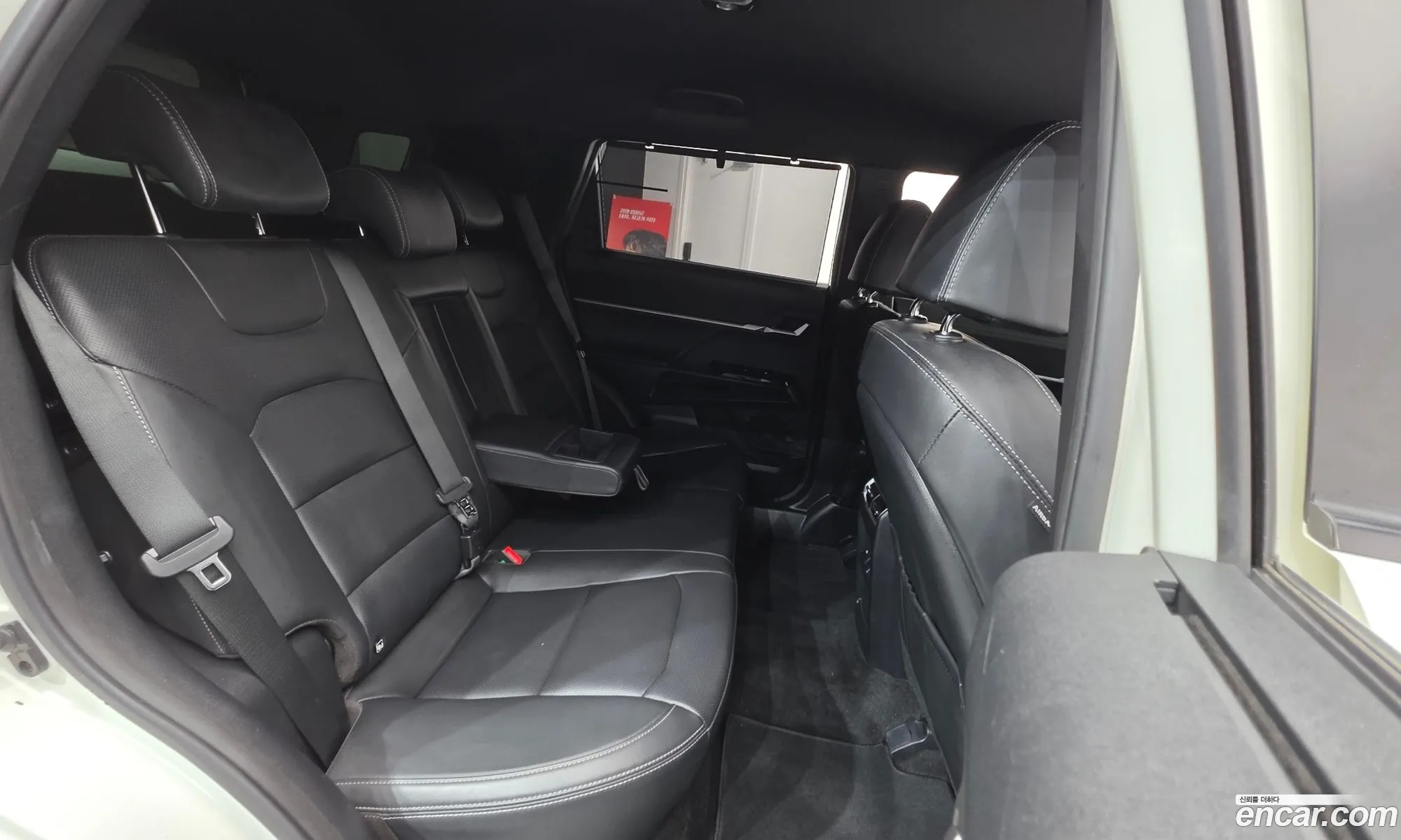 KG Mobility (SsangYong) Torres 2023 — 15