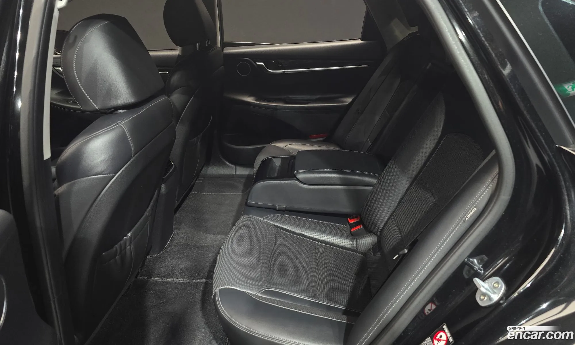 Hyundai Grandeur IG 2018 — 11