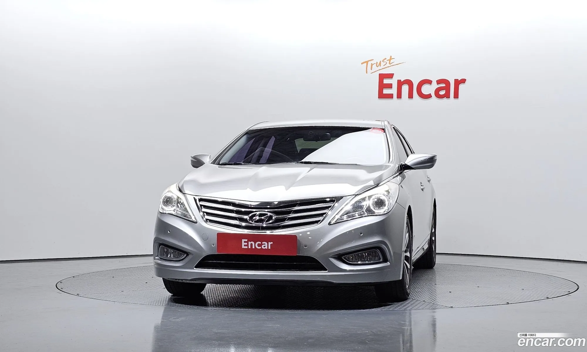 Hyundai Grandeur HG 2011 — 19