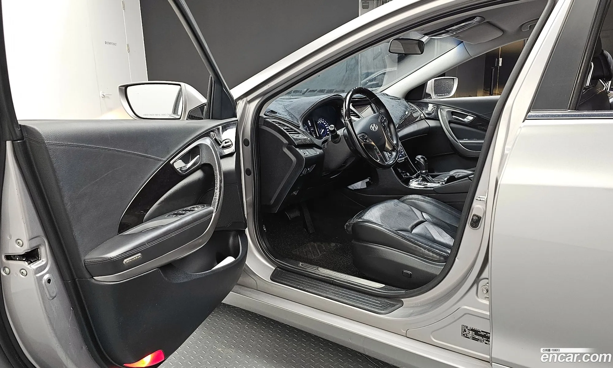 Hyundai Grandeur HG 2011 — 6