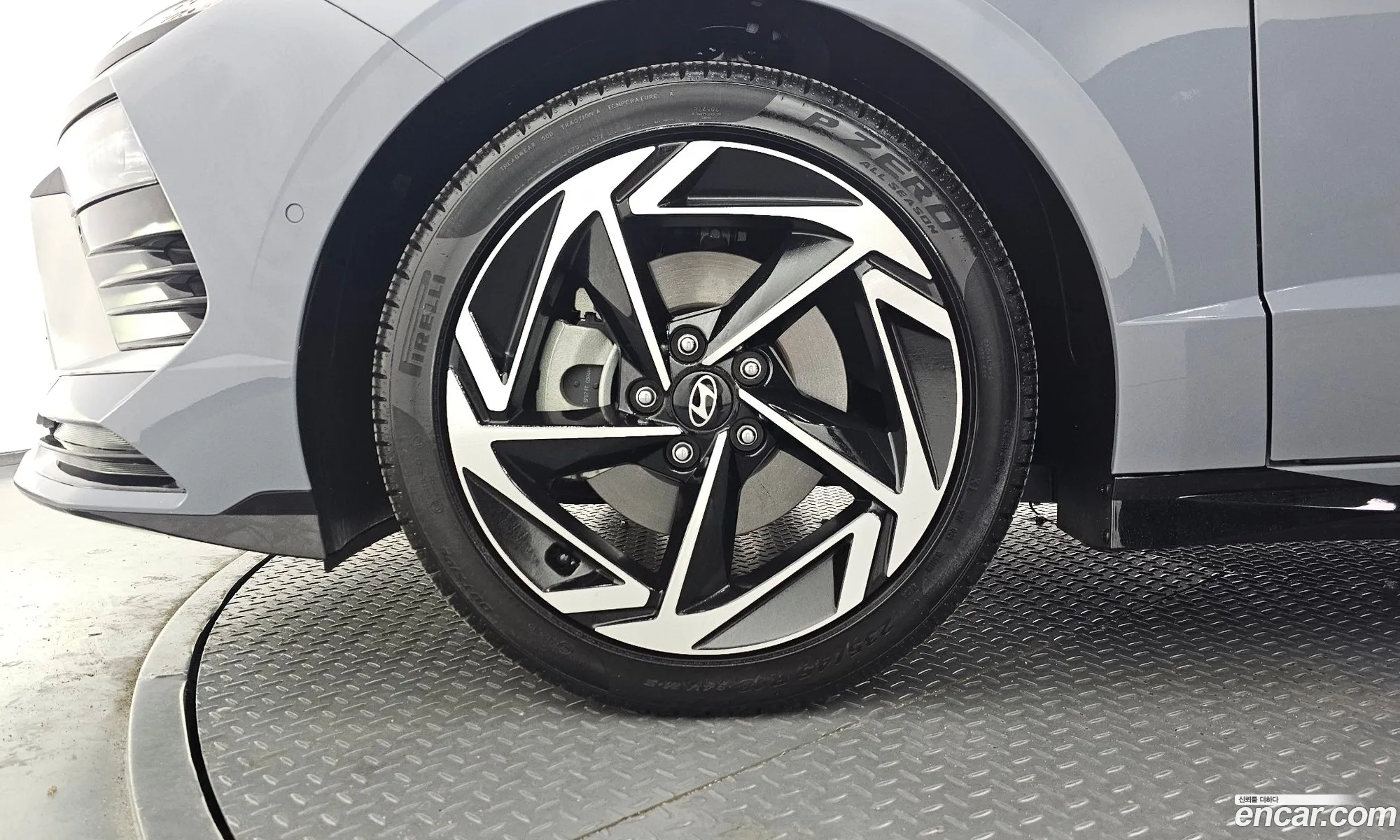Hyundai Sonata the Edge Hybrid 2024 — 8