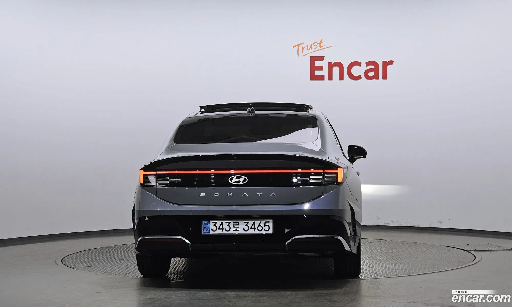 Hyundai Sonata the Edge Hybrid 2024 — 12