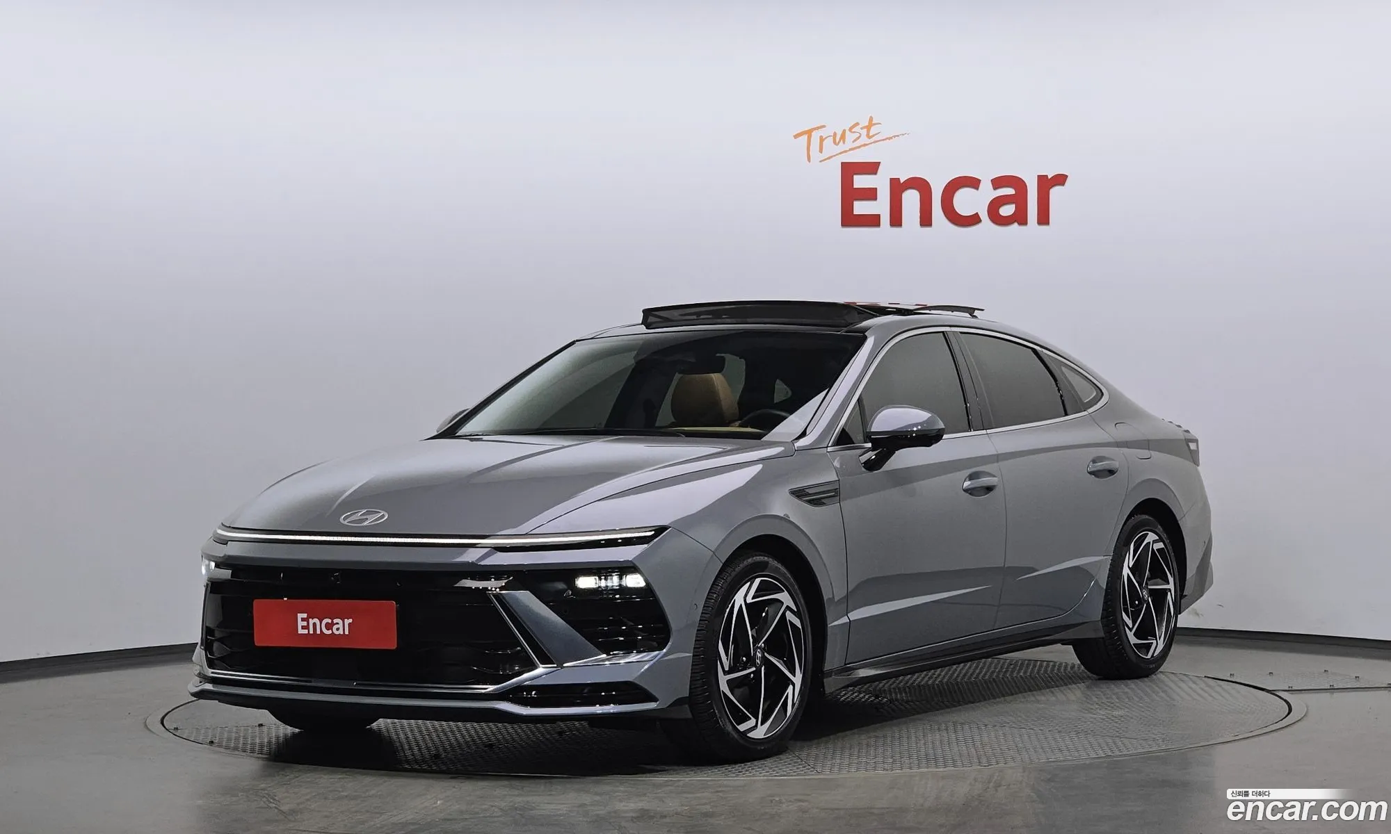 Hyundai Sonata the Edge Hybrid 2024 — 18