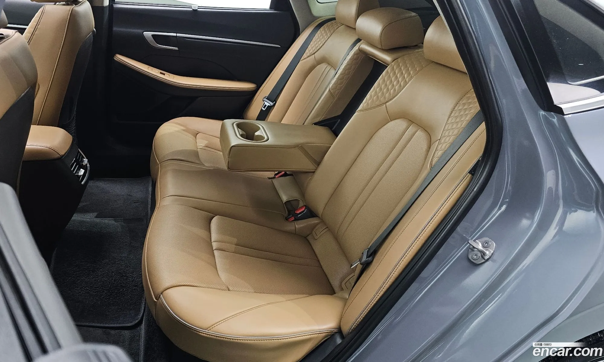 Hyundai Sonata the Edge Hybrid 2024 — 20