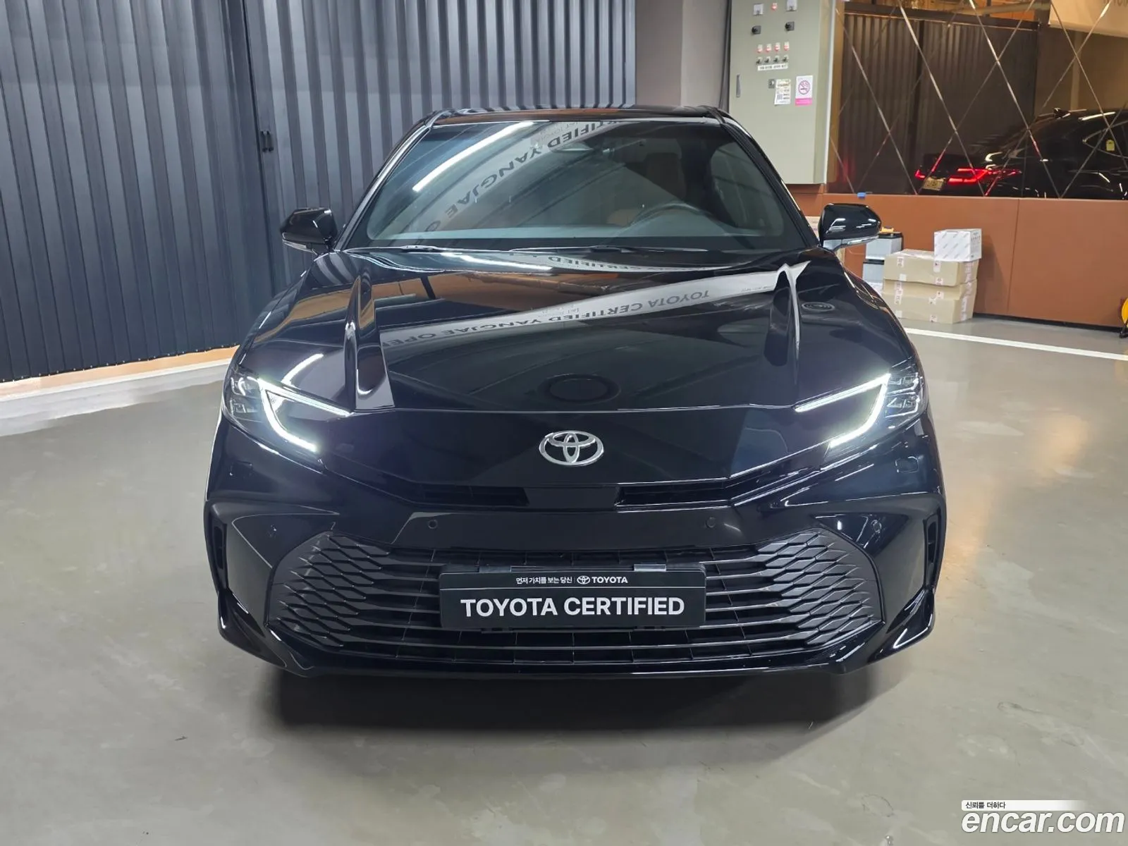 Toyota Camry 2025 — 14