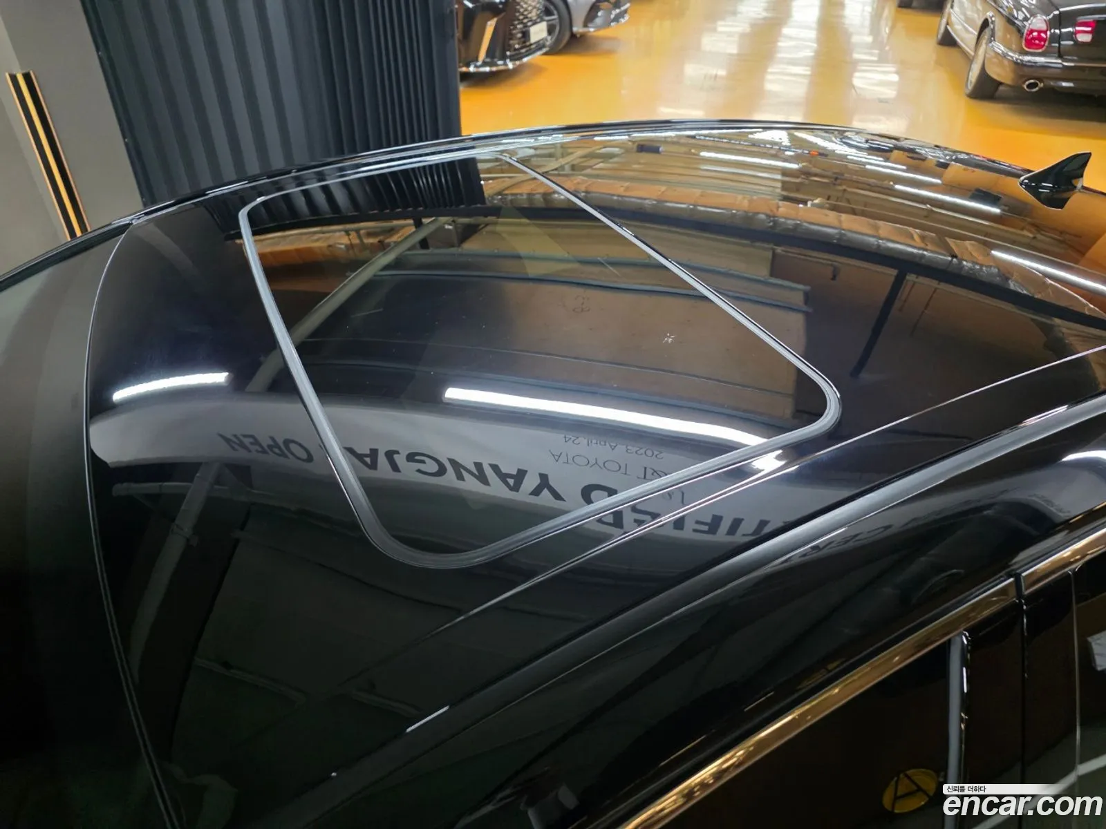 Toyota Camry 2025 — 15