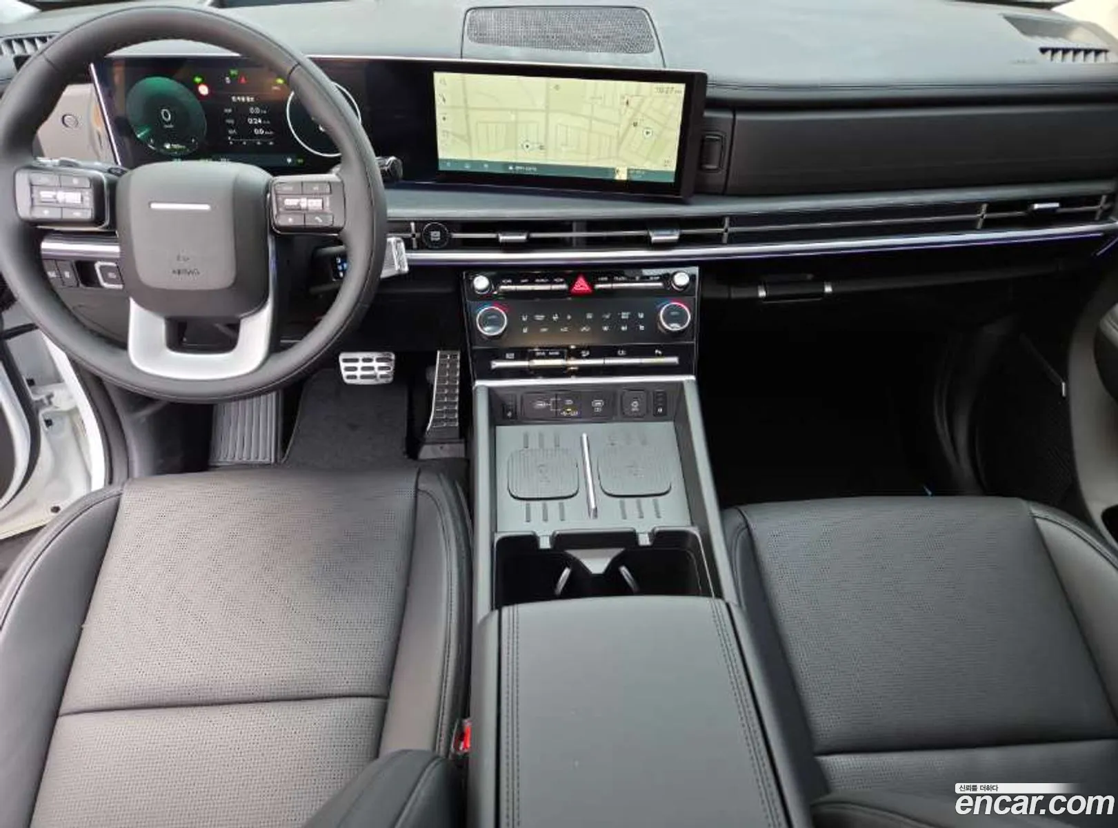 Hyundai Santa Fe 2025 — 11
