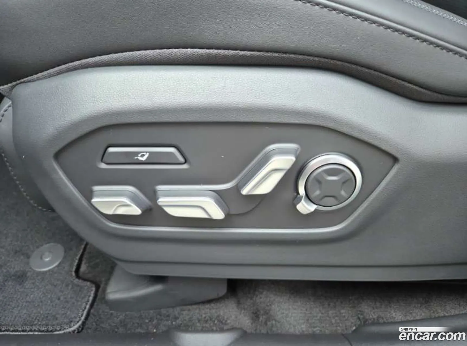 Hyundai Santa Fe 2025 — 2