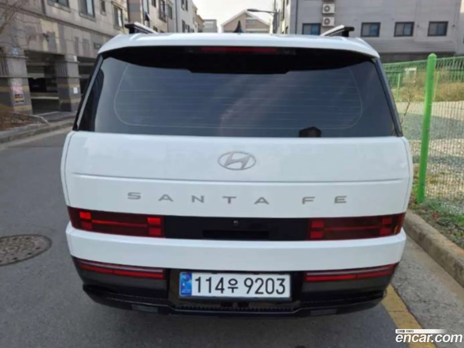 Hyundai Santa Fe 2025 — 14