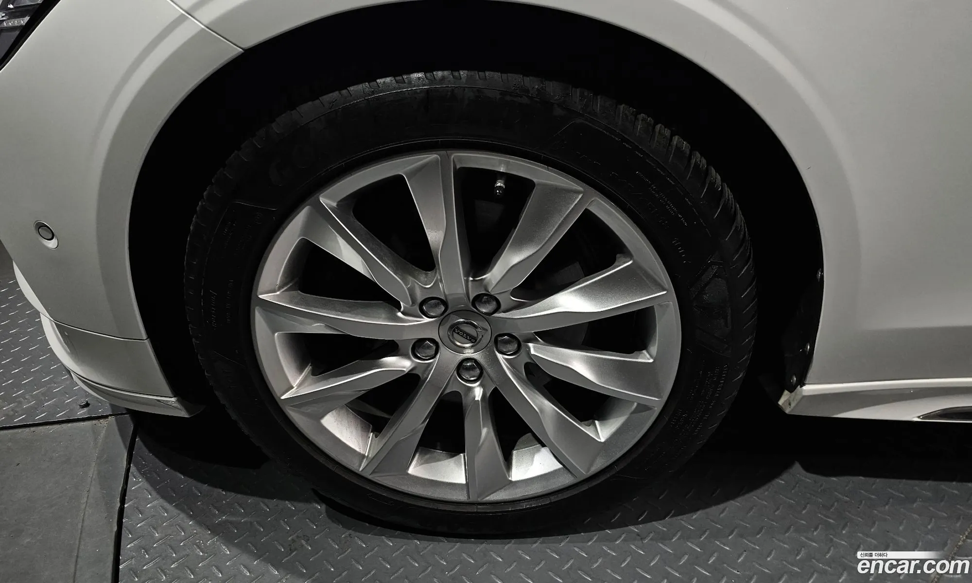 Volvo S90 2017 YV1PSA8BDH1012068 — 3