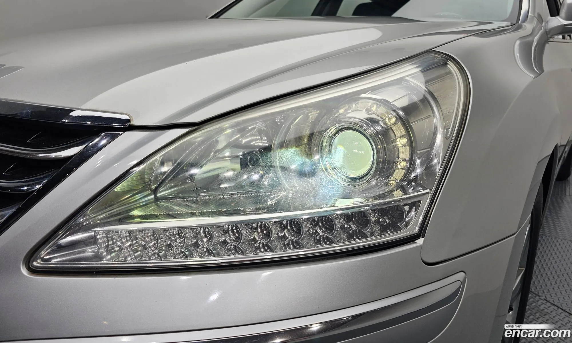 Hyundai Equus 2011 KMHGG41DBCU038749 — 37