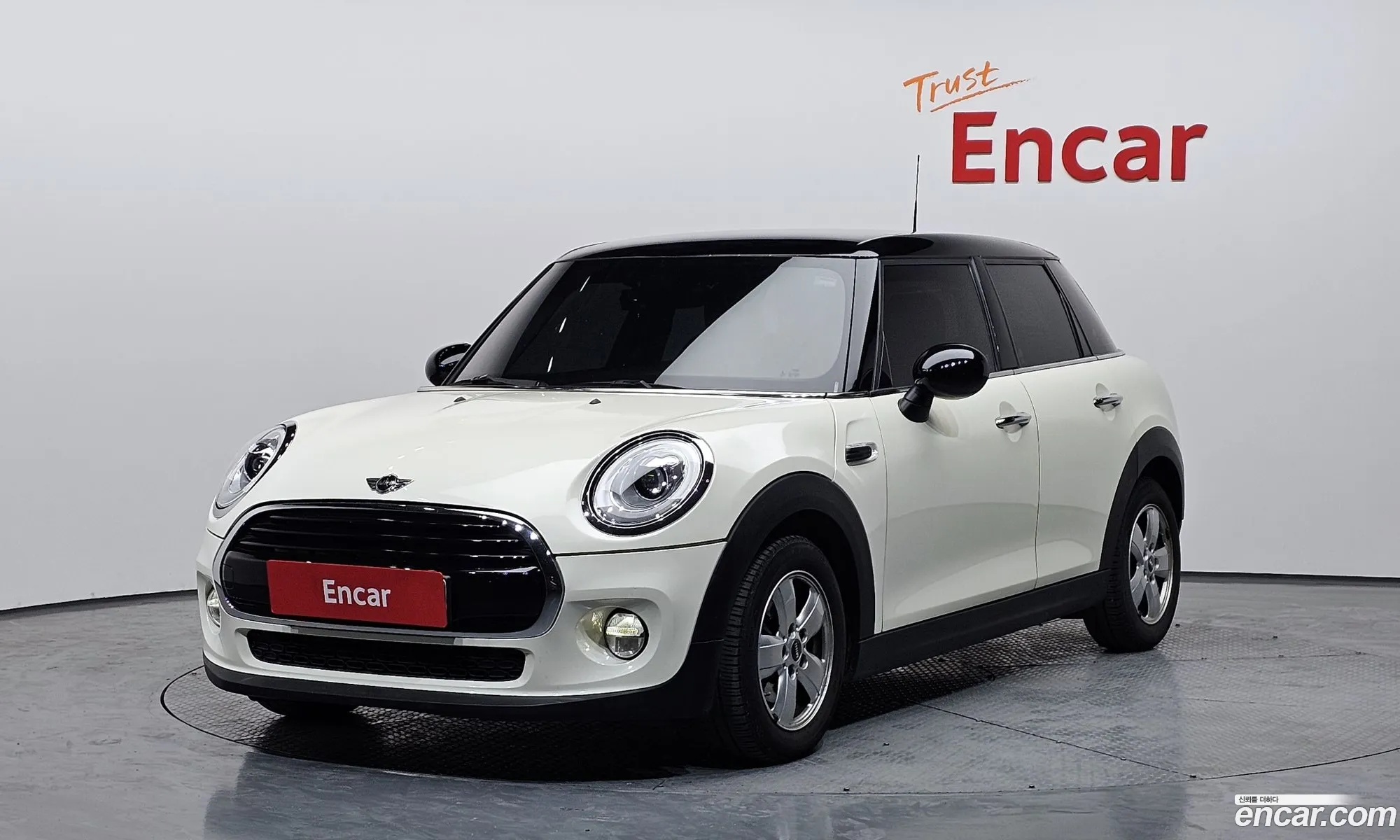 Mini Cooper 2017 — 10