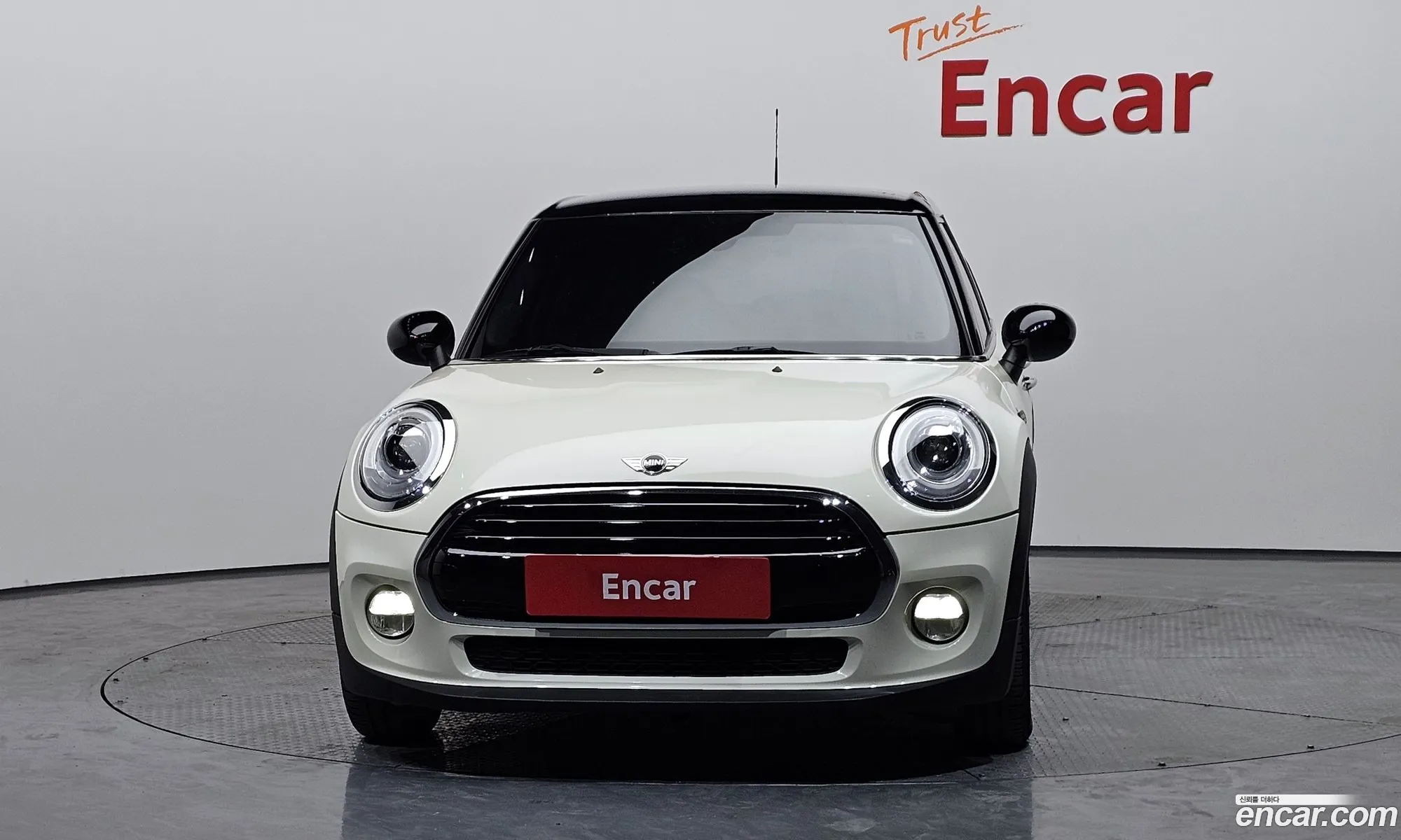 Mini Cooper 2017 — 3