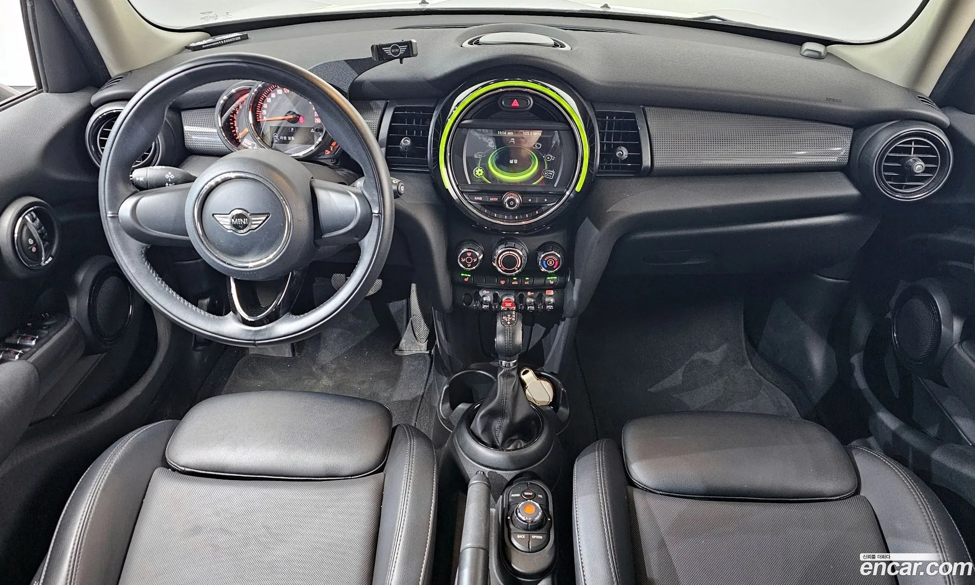 Mini Cooper 2017 — 11