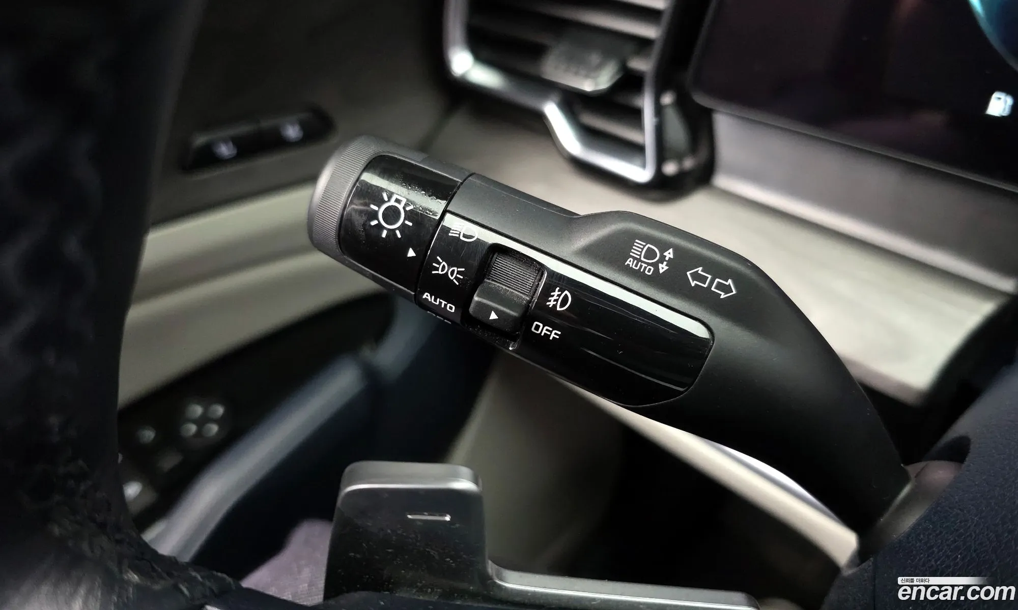 Kia Sportage Hybrid 2023 — 13