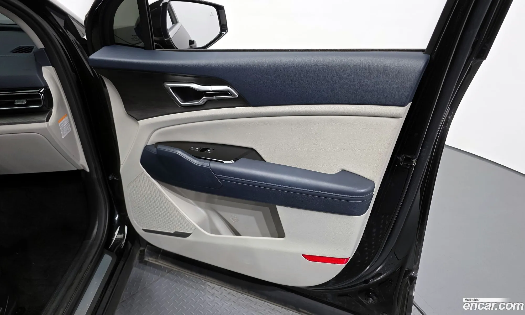 Kia Sportage Hybrid 2023 — 30