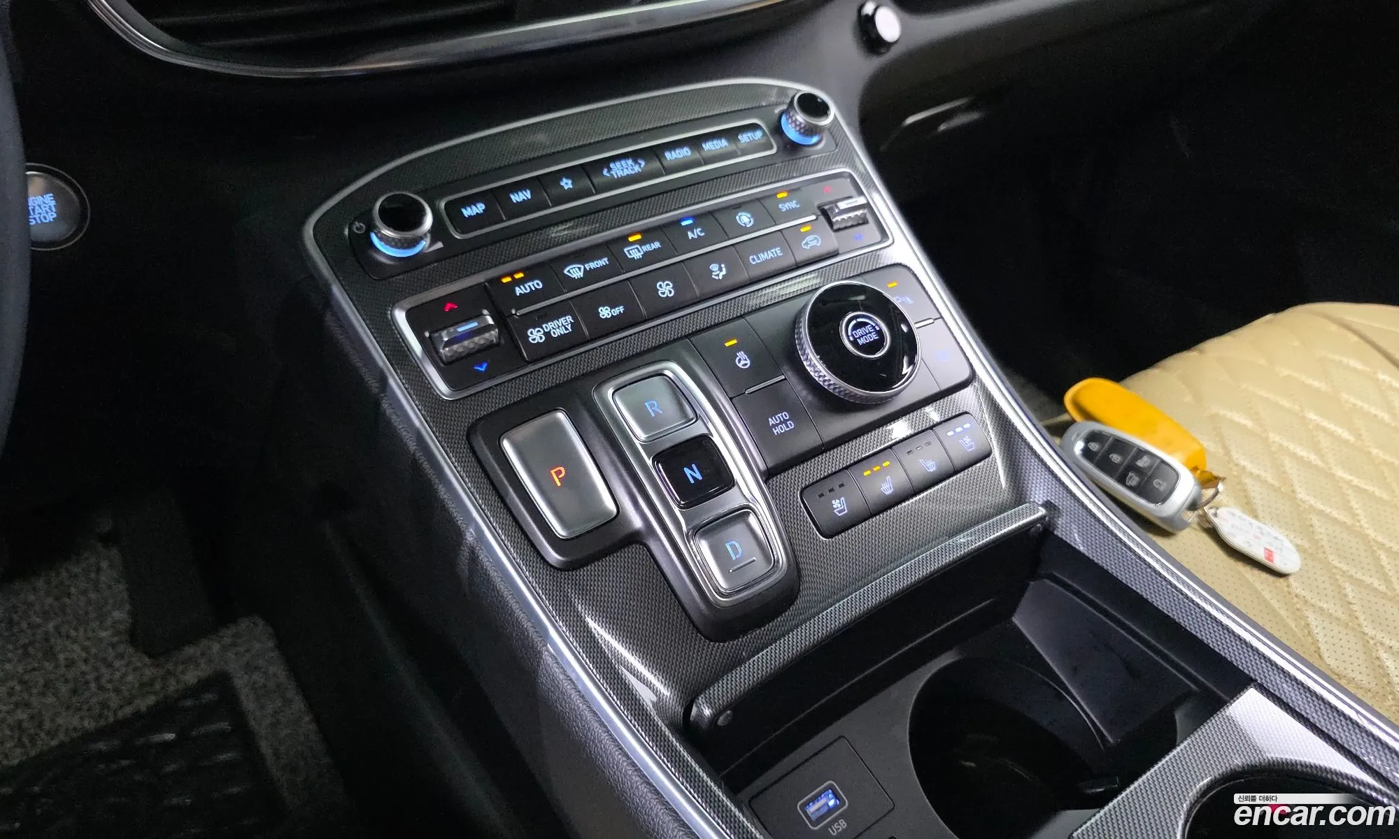 Hyundai Santa Fe 2022 — 17
