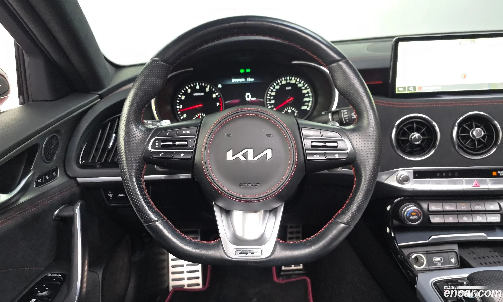 Kia Stinger Meister 2023 — 7