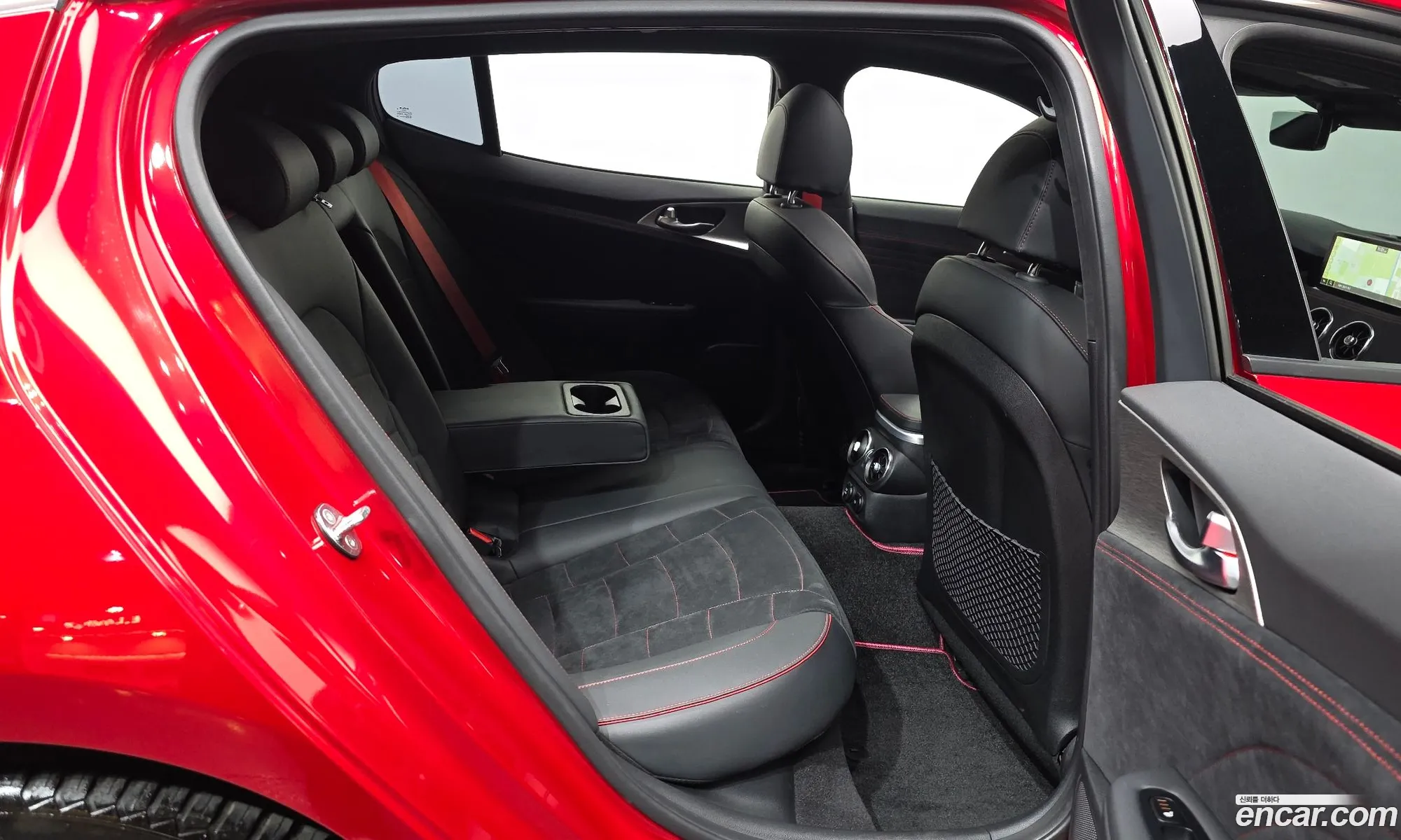 Kia Stinger Meister 2023 — 19
