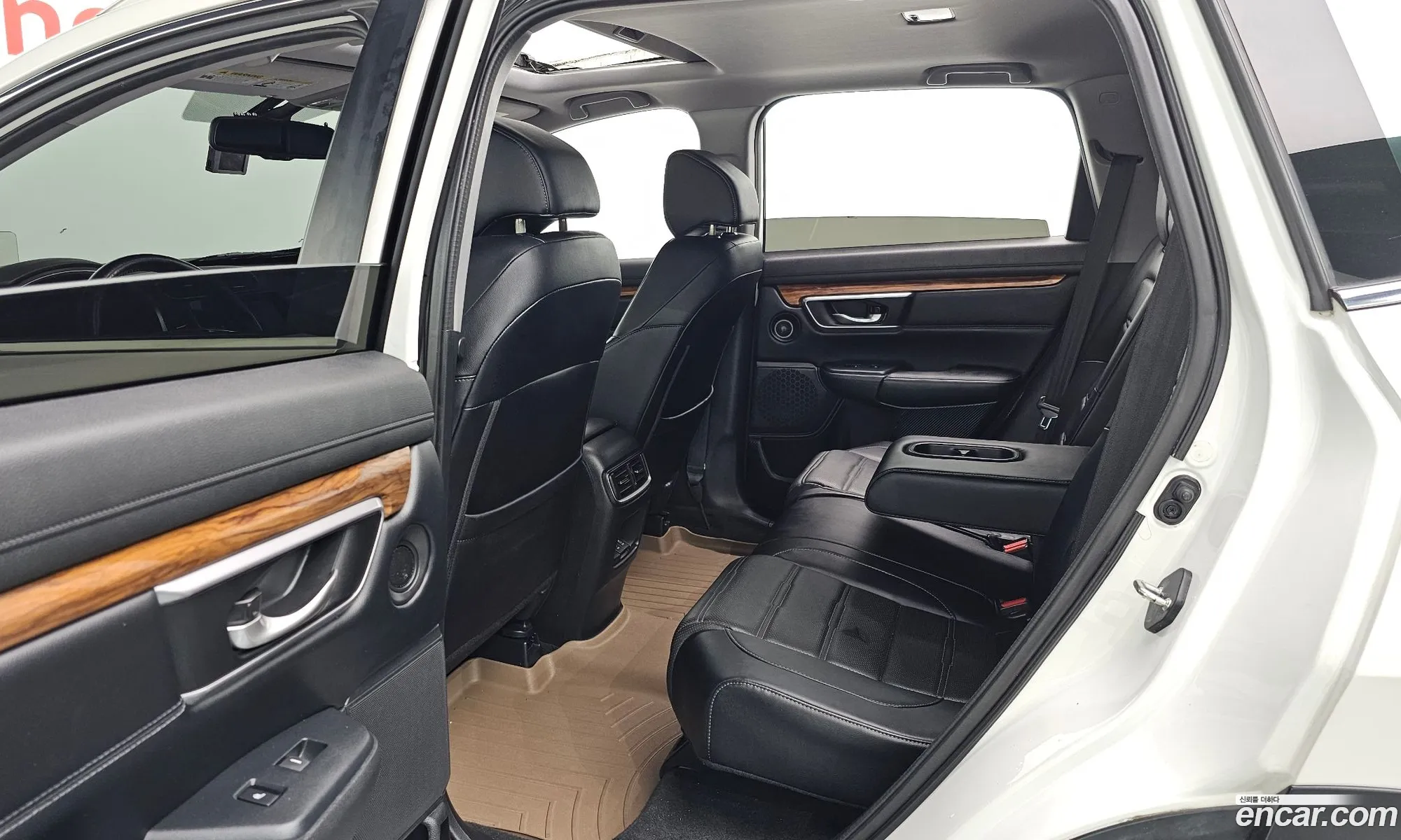 Honda CR-V 2017 5J6RW2890HL522120 — 19