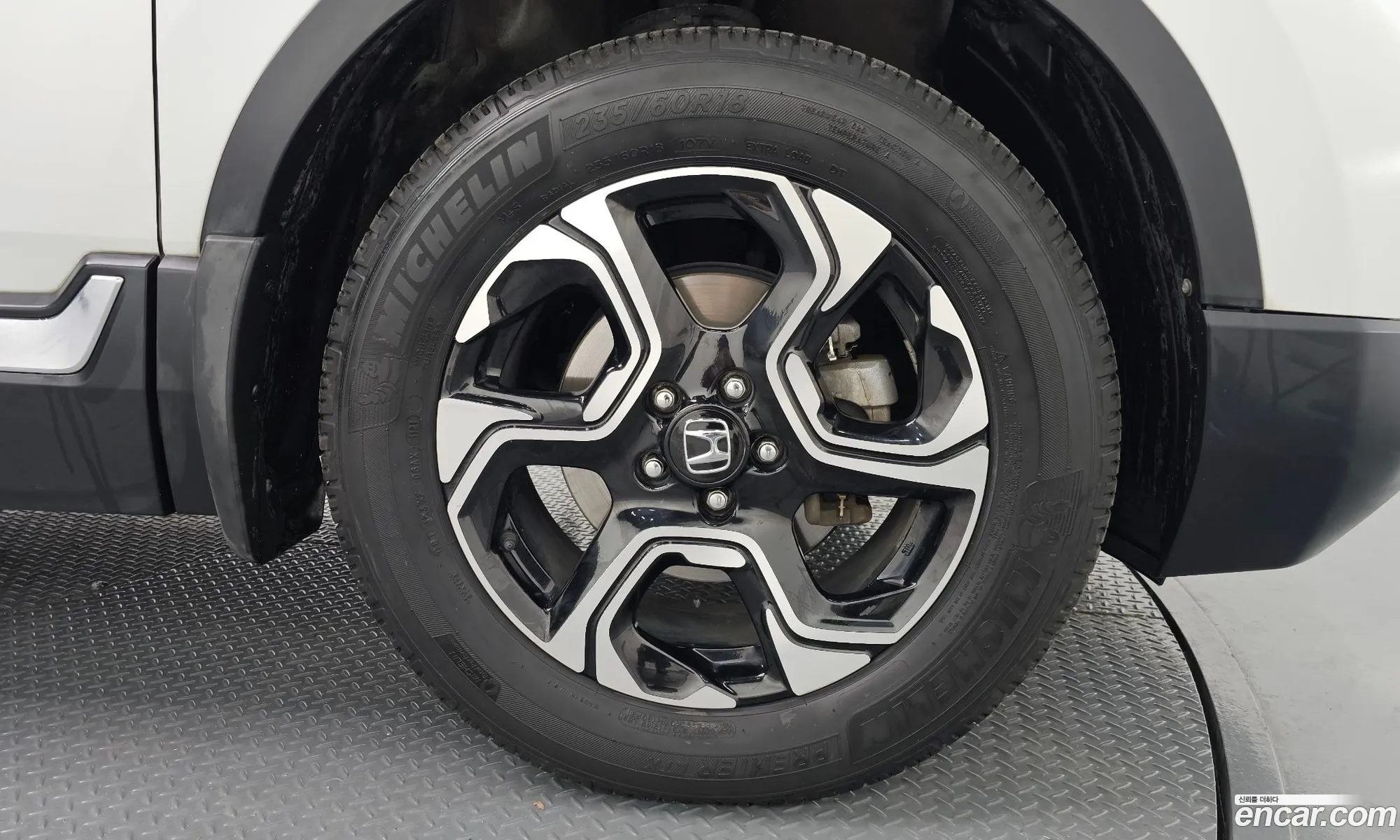Honda CR-V 2017 5J6RW2890HL522120 — 17