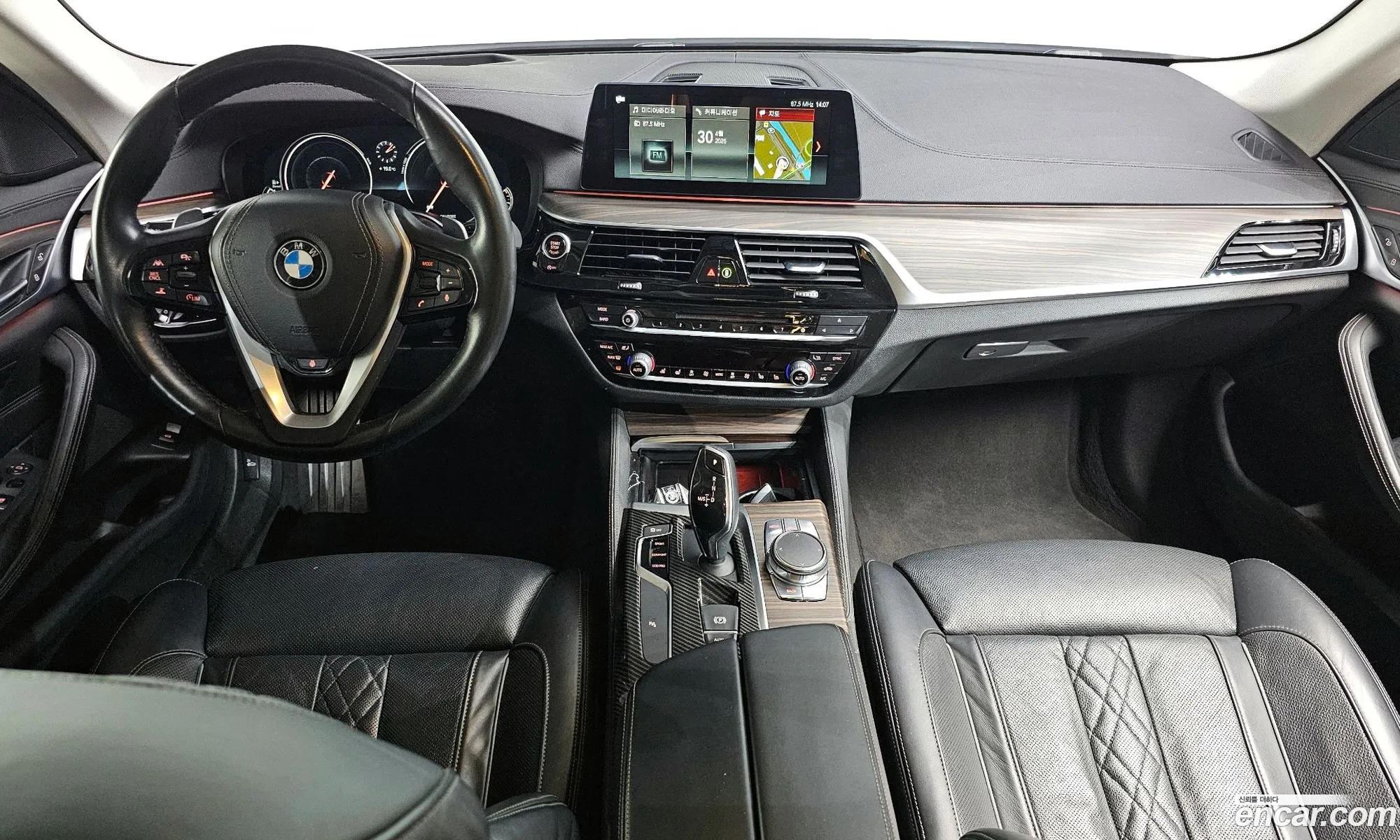 BMW 5 Series 2018 WBAJC3105JWC95364 — 8