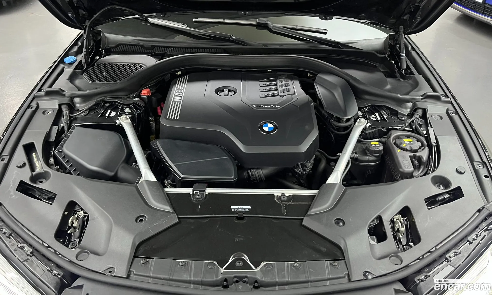 BMW 5 Series 2021 — 6