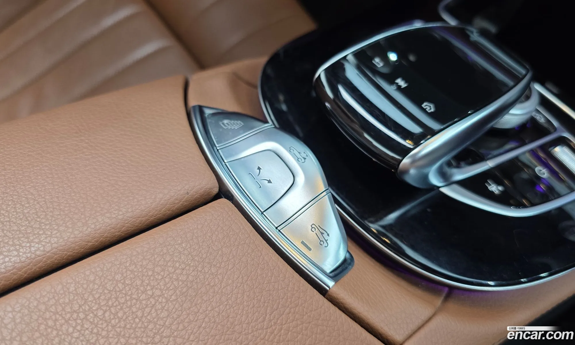 Mercedes-Benz E-Class W213 2020 — 21