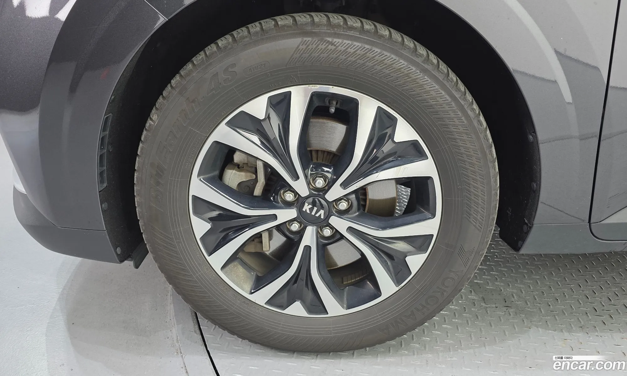 Kia Carnival 2020 — 20