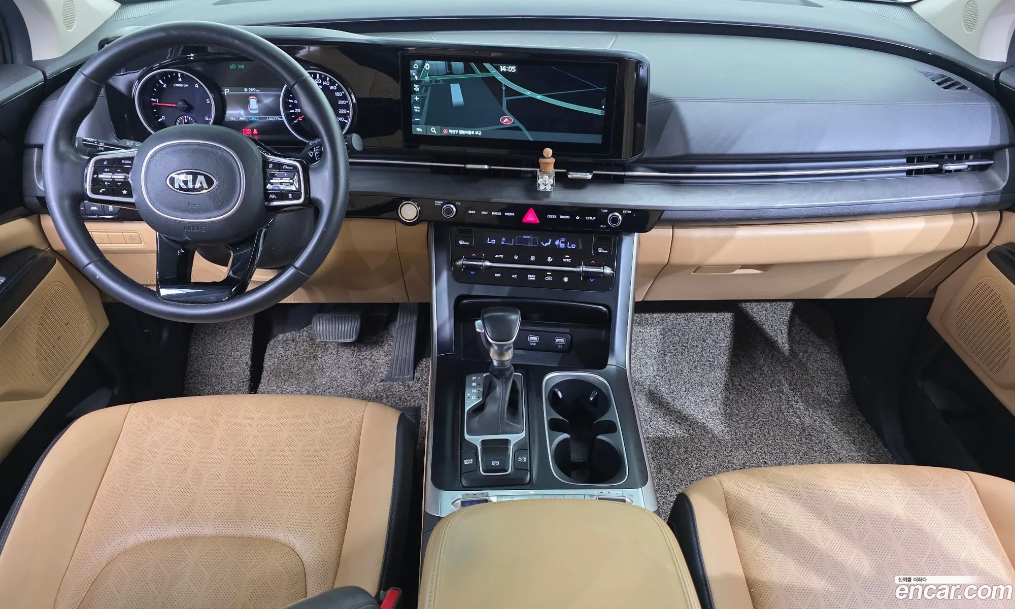 Kia Carnival 2020 — 18