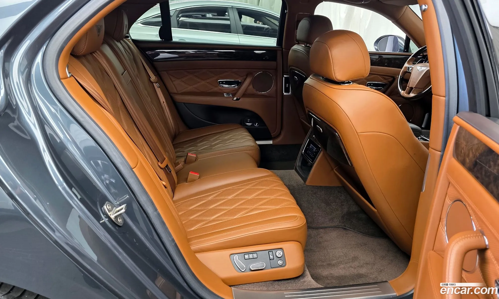 Bentley Flying Spur 2015 SCBEL53WXFC047332 — 3