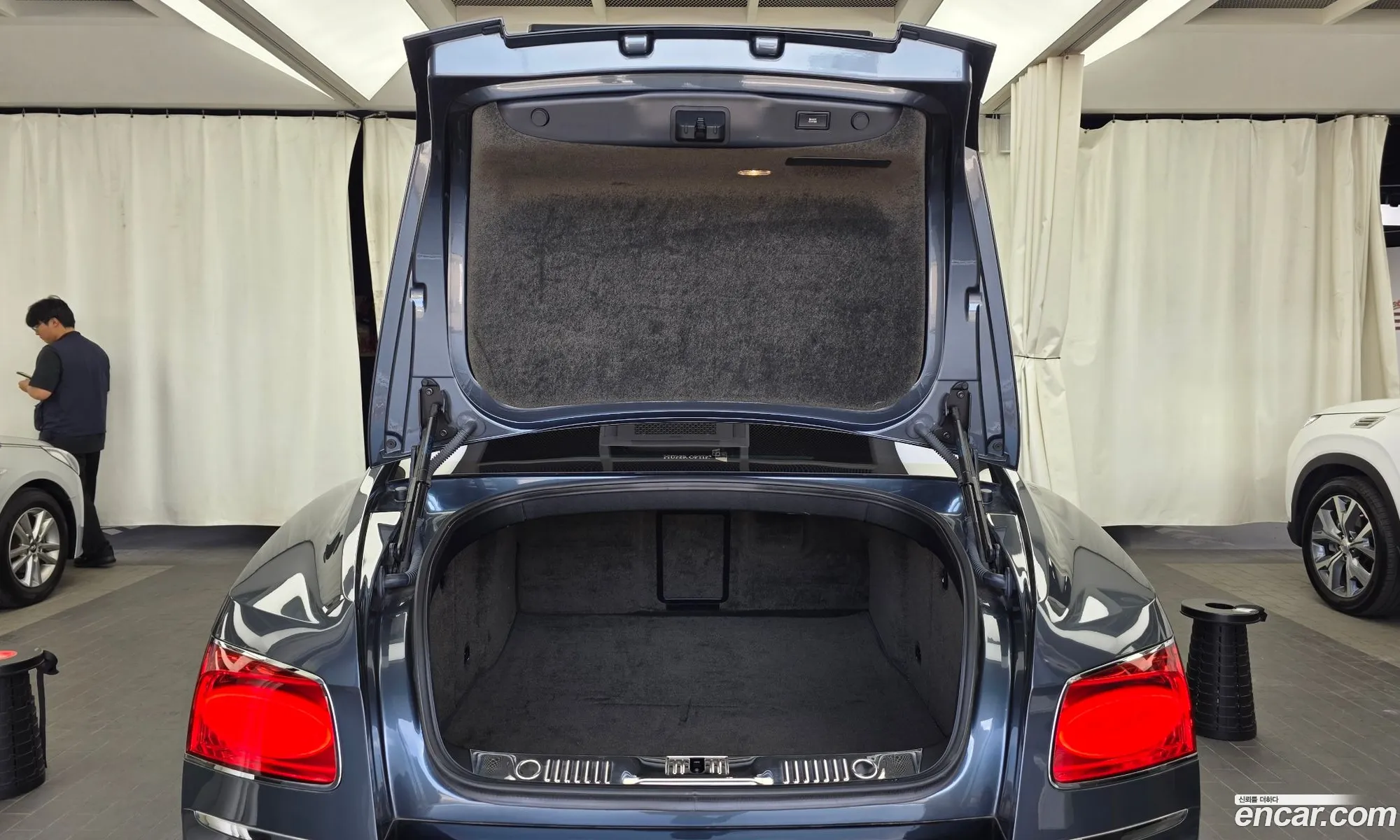 Bentley Flying Spur 2015 SCBEL53WXFC047332 — 4