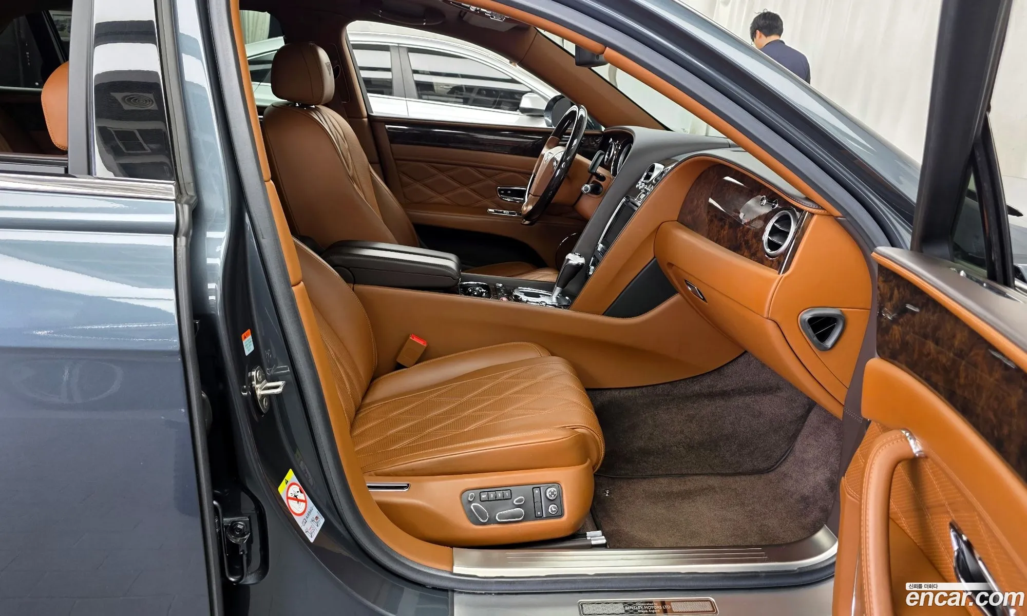 Bentley Flying Spur 2015 SCBEL53WXFC047332 — 12