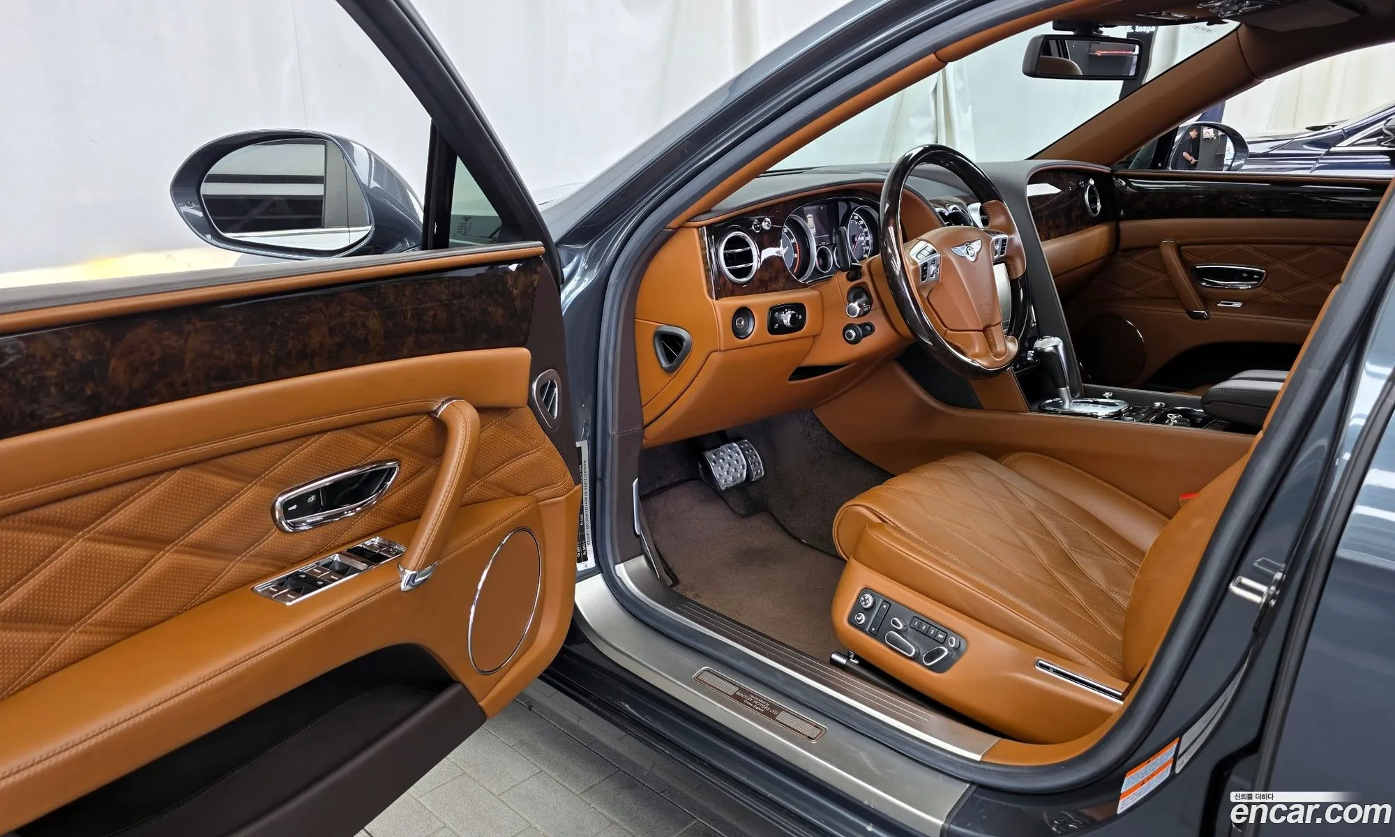 Bentley Flying Spur 2015 SCBEL53WXFC047332 — 11
