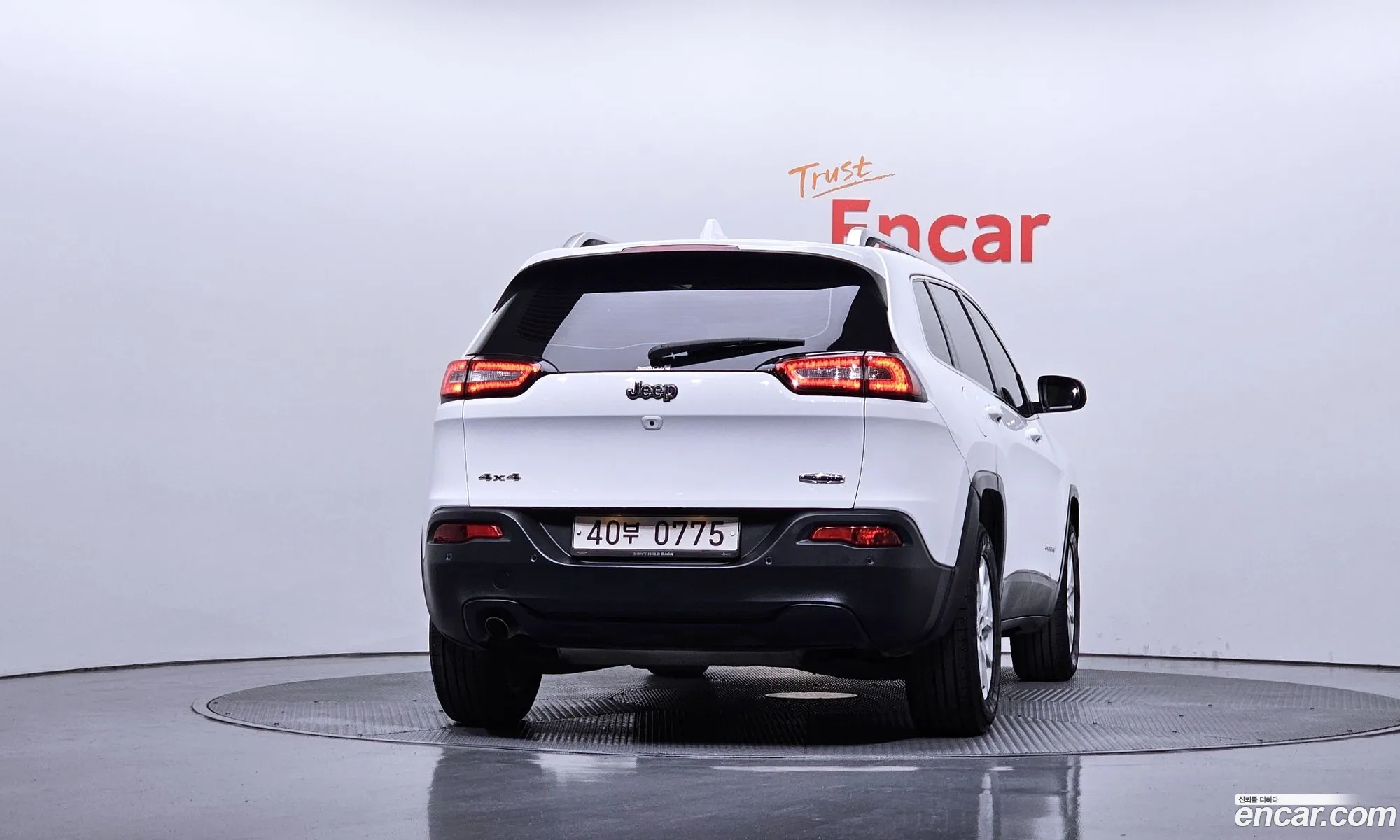 Jeep Cherokee 2015 — 2