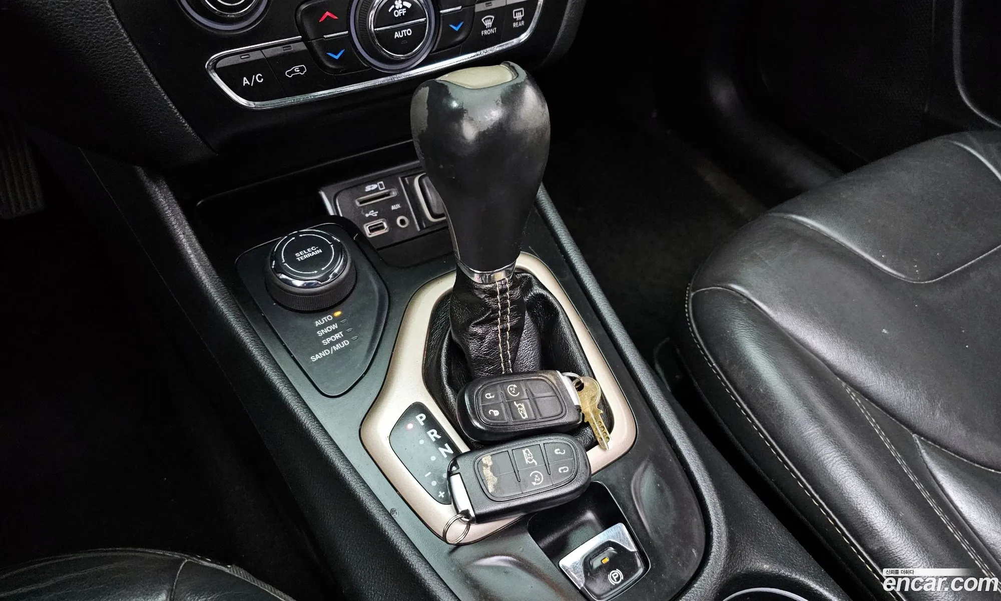 Jeep Cherokee 2015 — 8