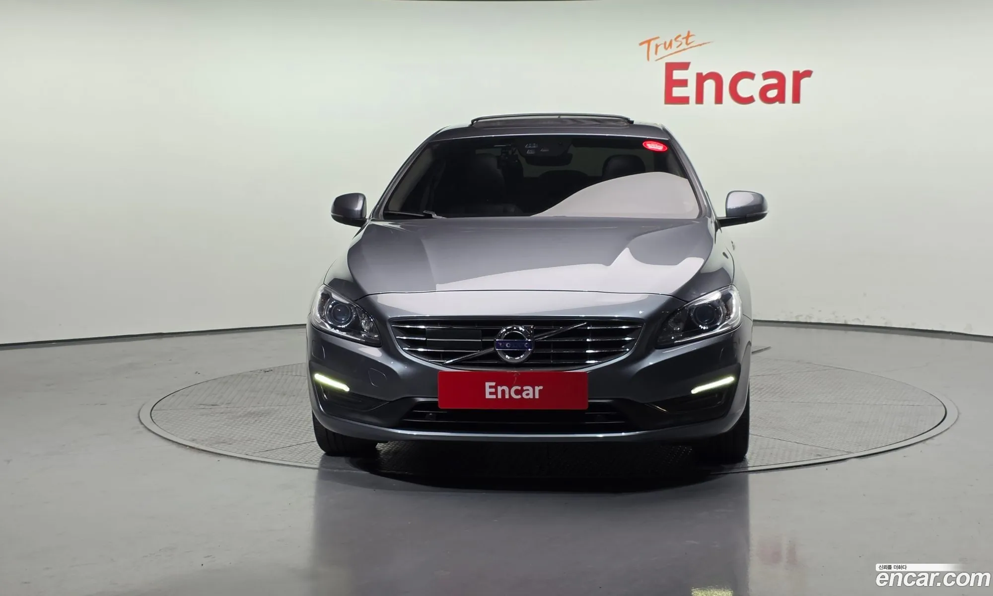 Volvo S60 2017 YV1FS79B0J2450052 — 4