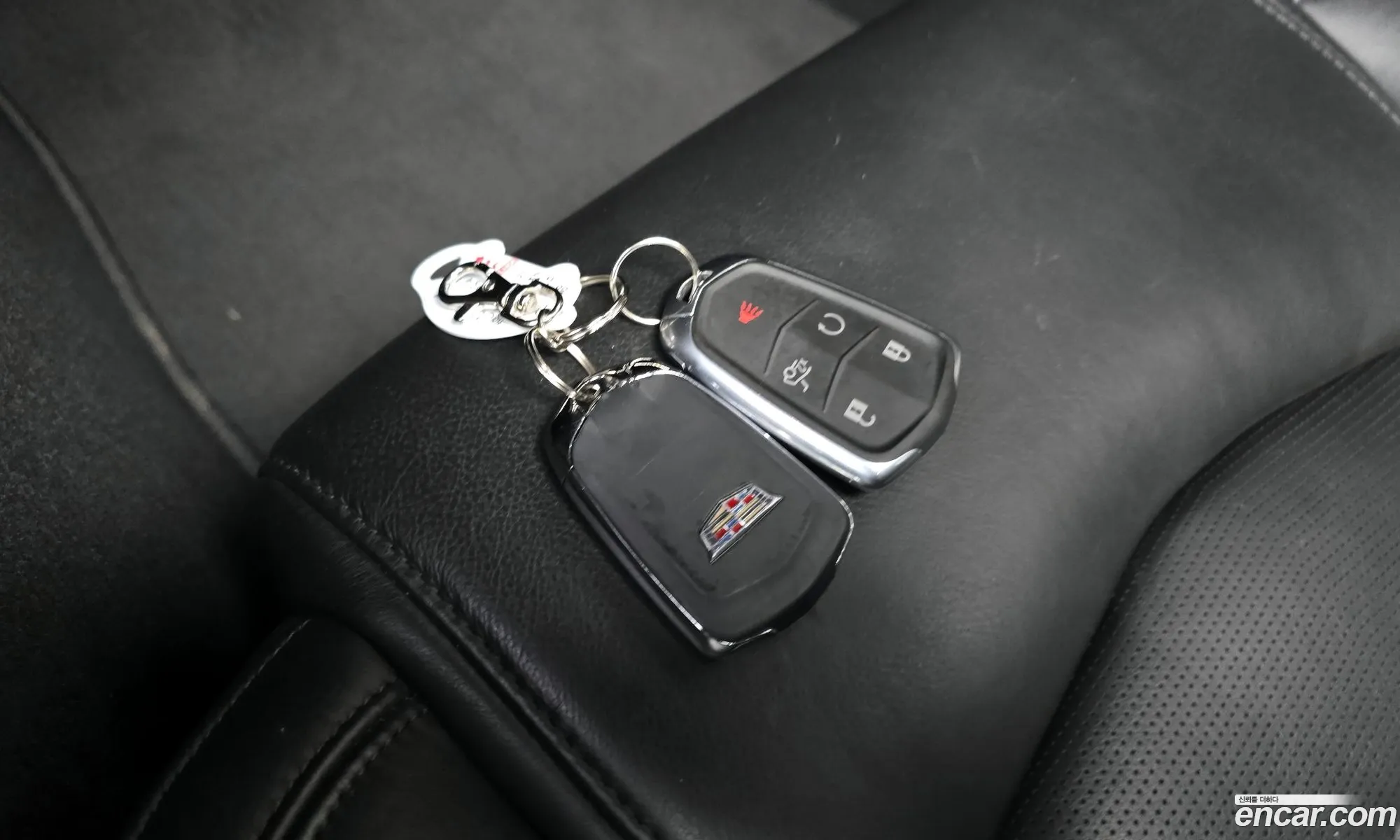 Cadillac CT6 2016 1G6K95RSXHU123683 — 6