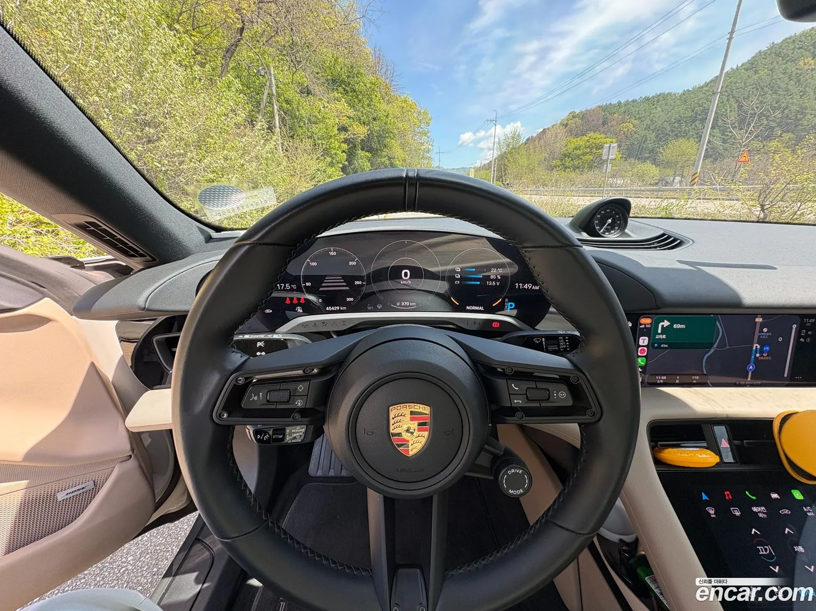 Porsche Taycan 2023 — 7