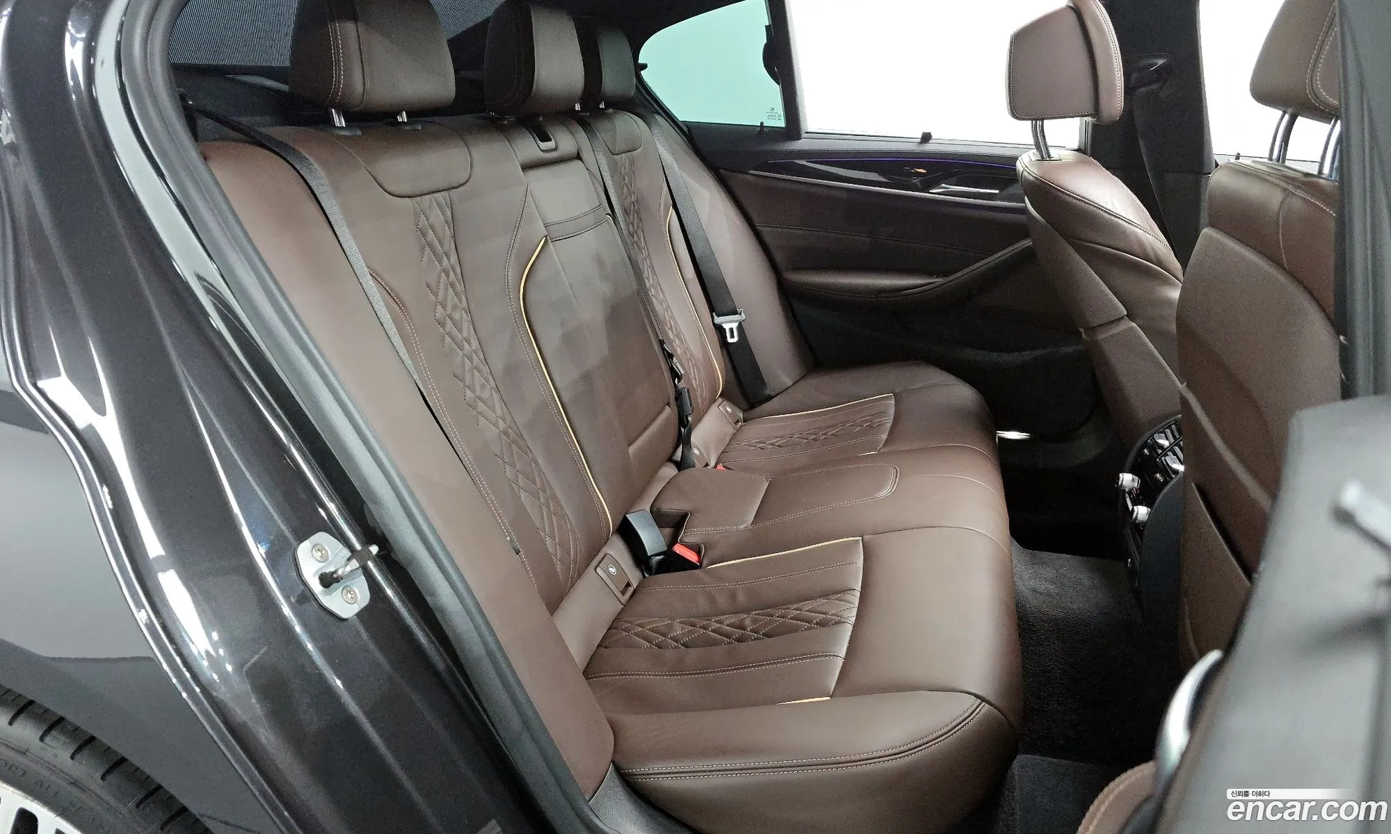 BMW 5 Series 2018 WBAJD3105JB316473 — 9