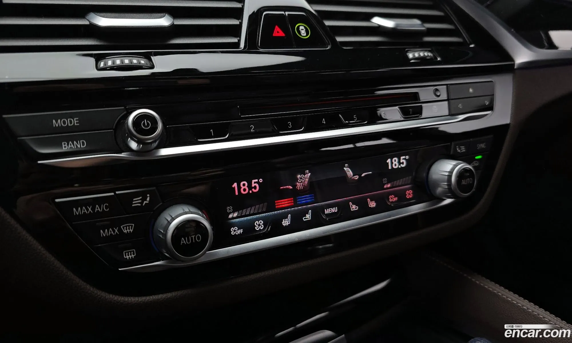 BMW 5 Series 2018 WBAJD3105JB316473 — 11