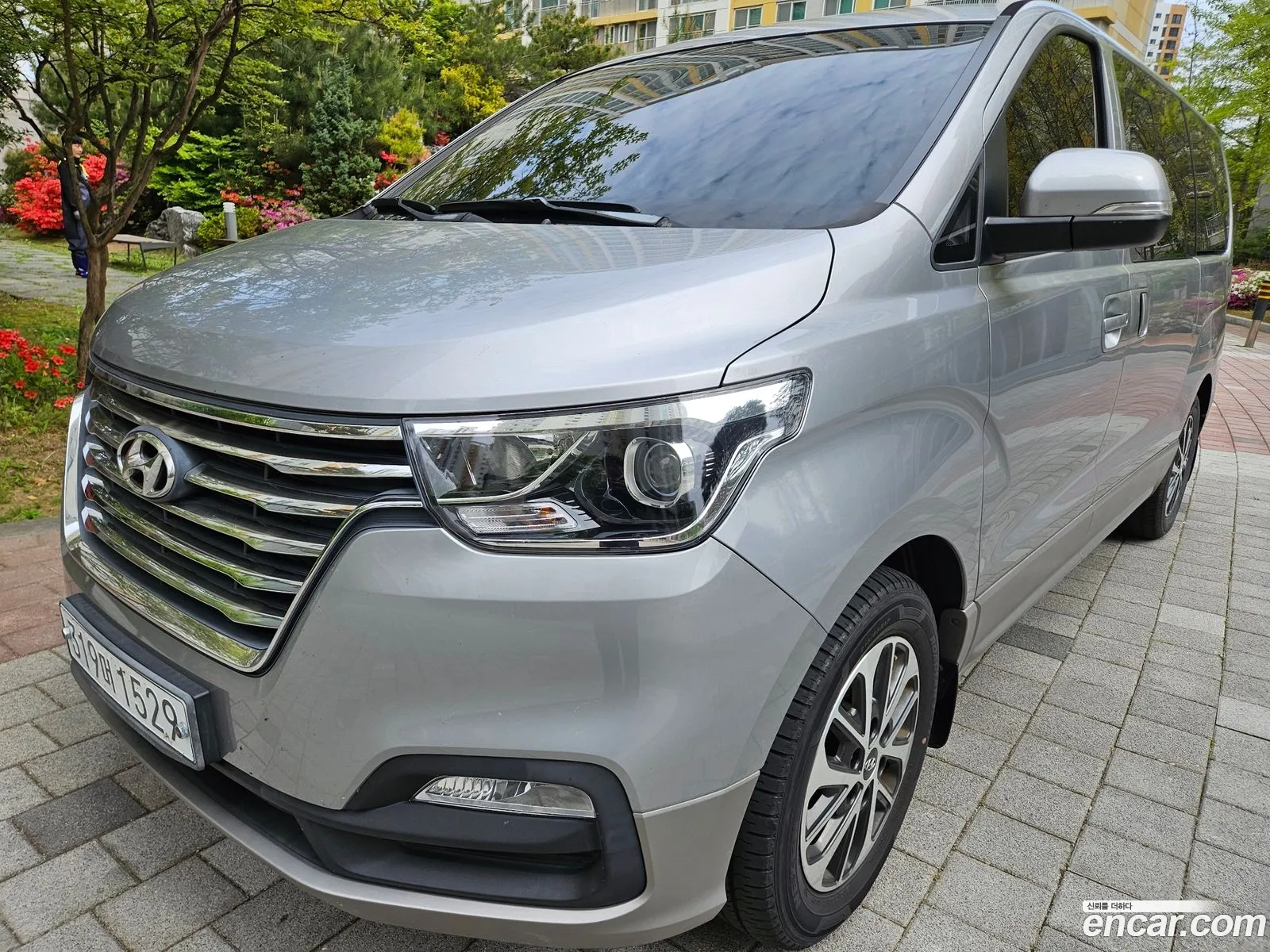 Hyundai Grand Starex 2019 — 16