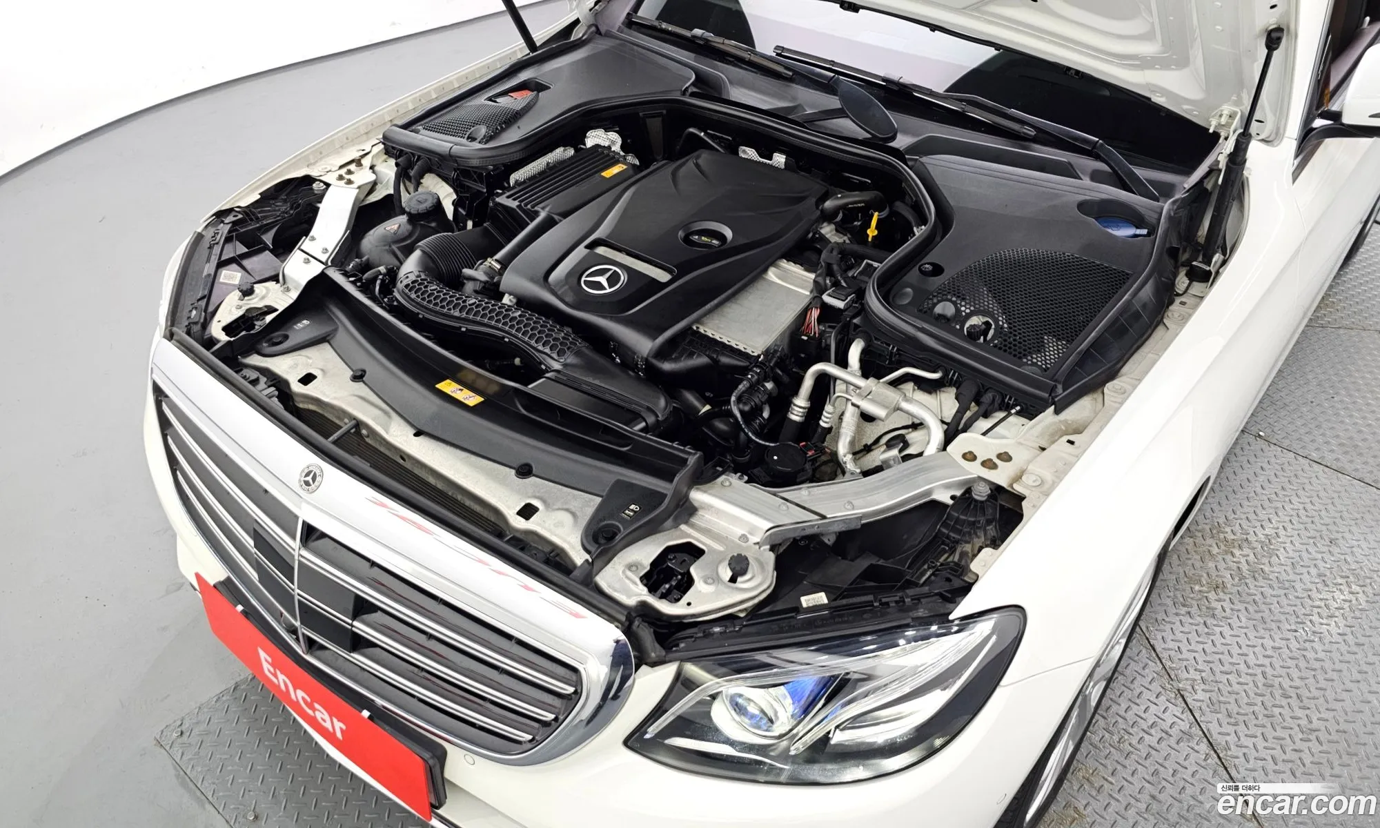 Mercedes-Benz E-Class W213 2020 WDDZF4KB5LA730664 — 4