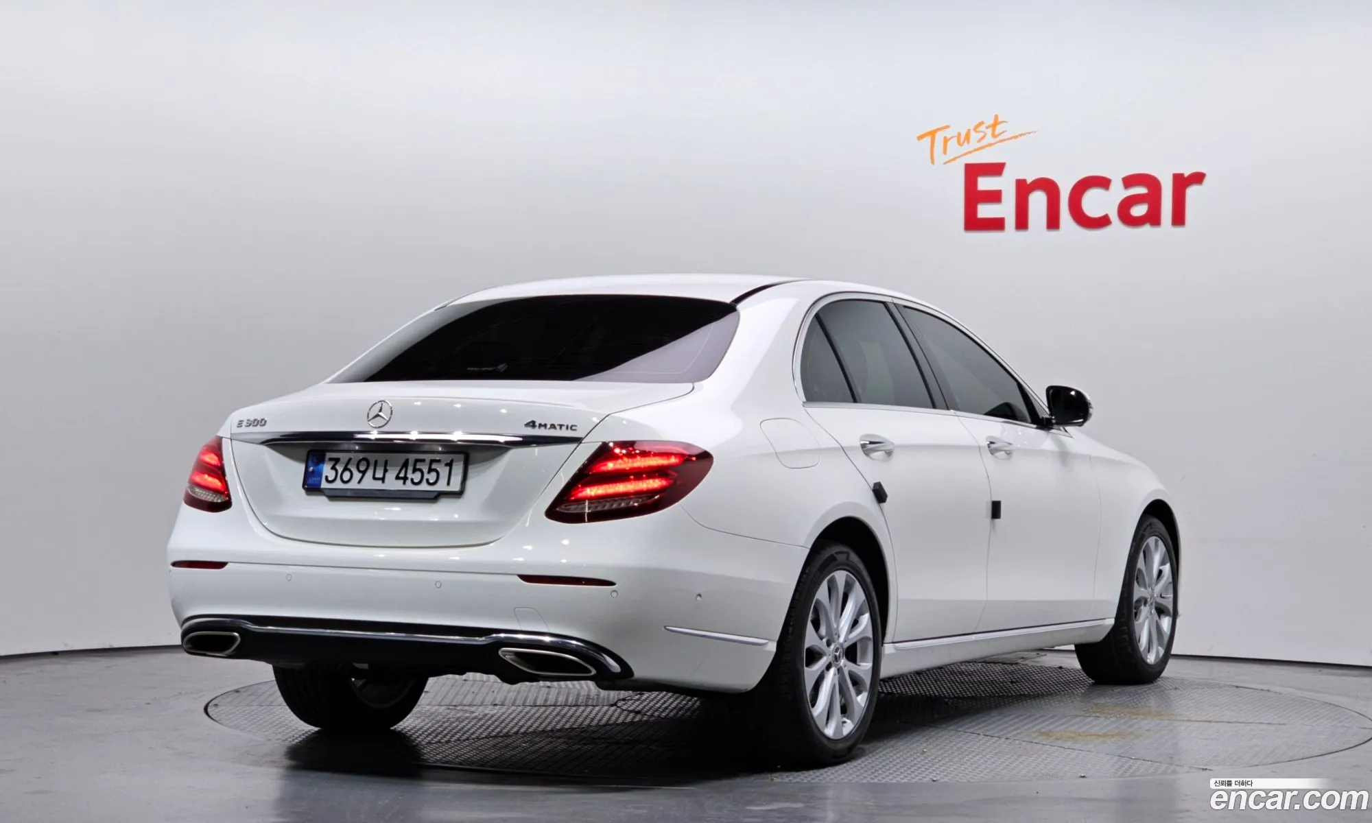 Mercedes-Benz E-Class W213 2020 WDDZF4KB5LA730664 — 17
