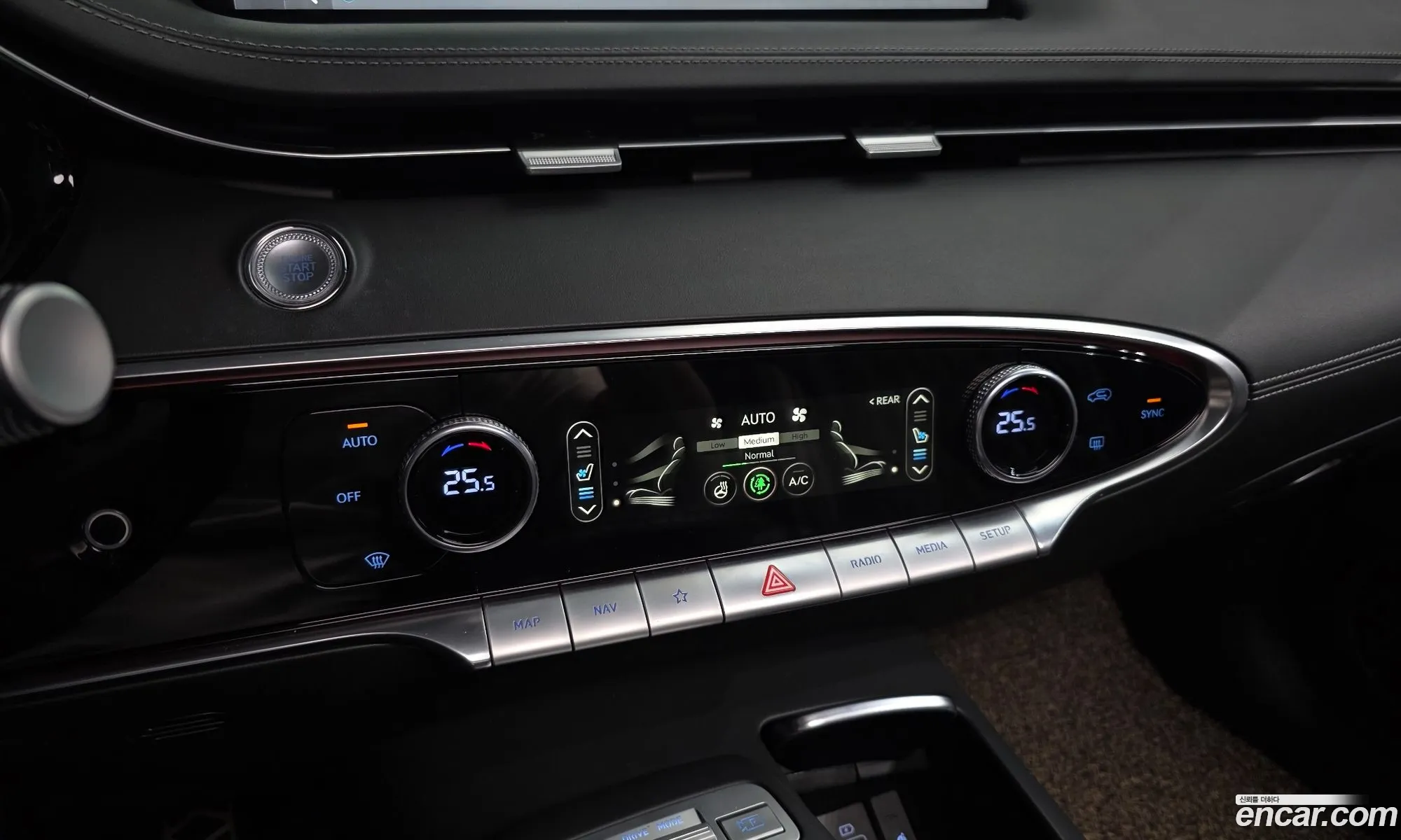 Genesis GV70 2021 — 15