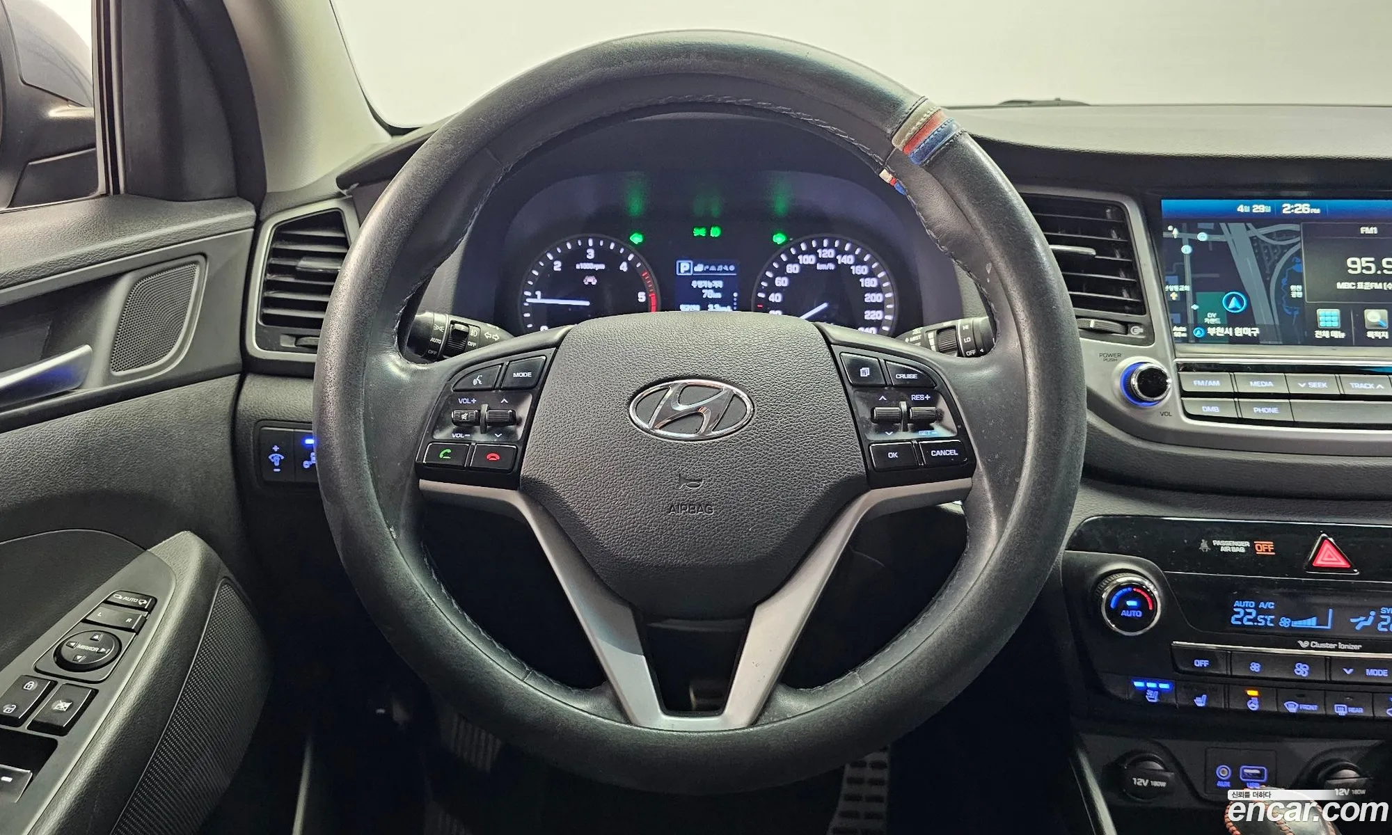 Hyundai Tucson 2017 — 17