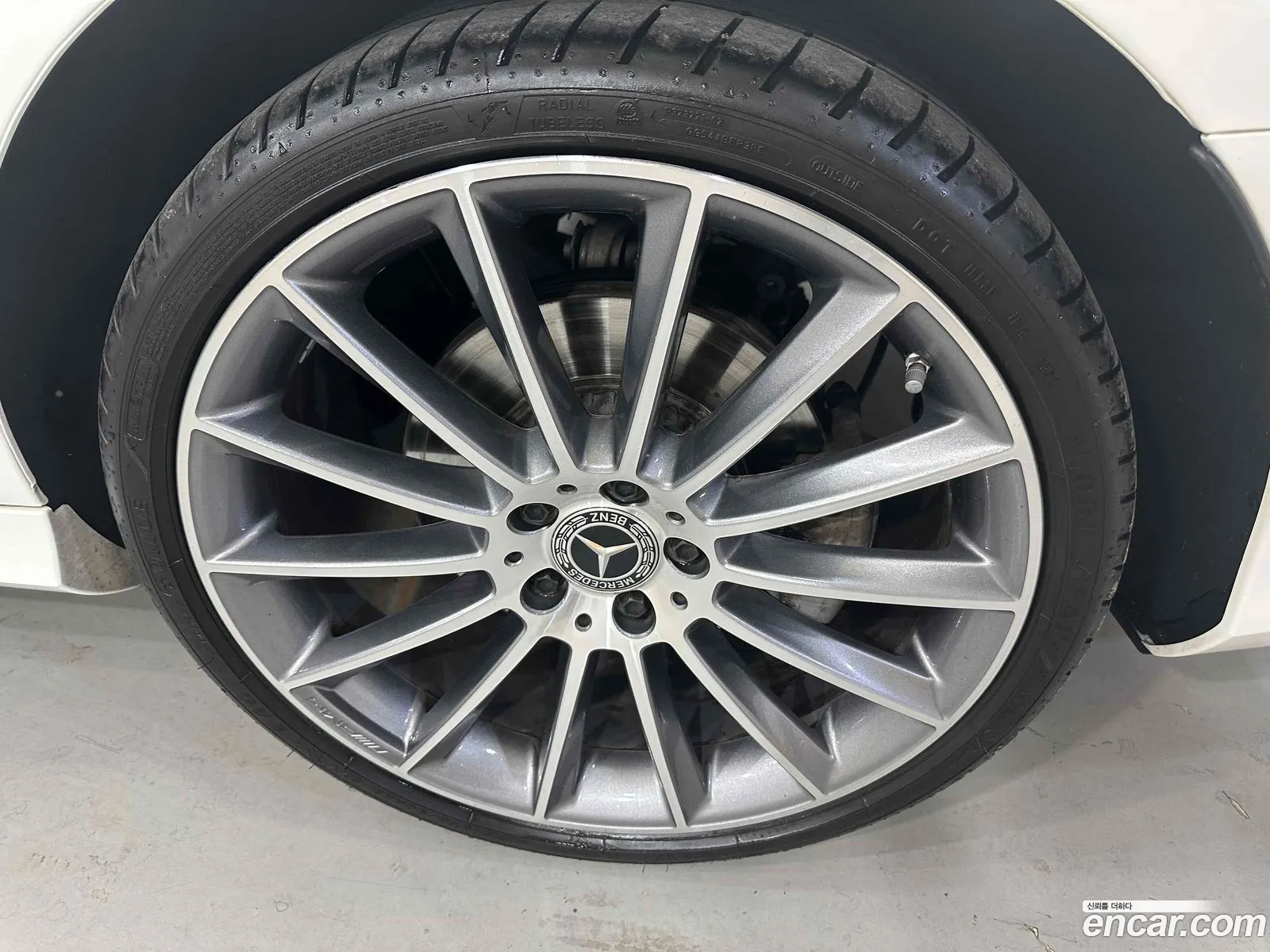 Mercedes-Benz E-Class W213 2021 — 20