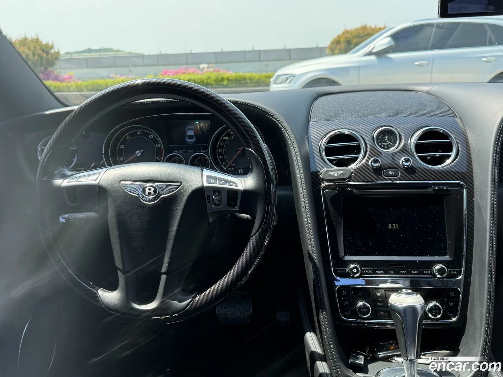 Bentley Continental GT 2012 — 13